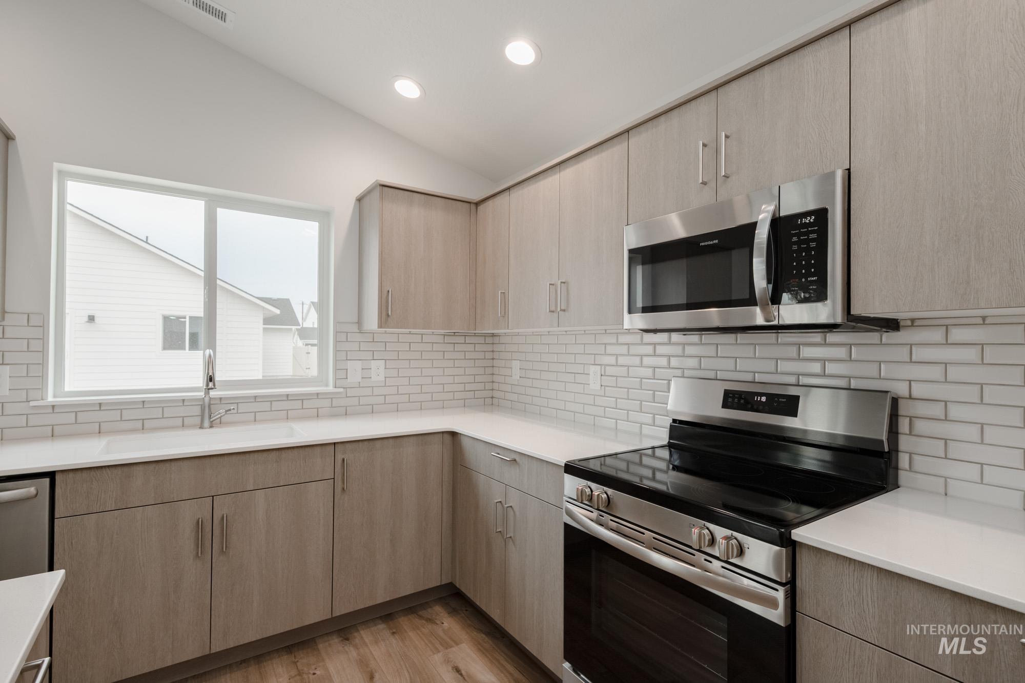 16789 Sentinel Ave, Caldwell, Idaho 83607, 4 Bedrooms, 2 Bathrooms, Residential For Sale, Price $413,990,MLS 98957777