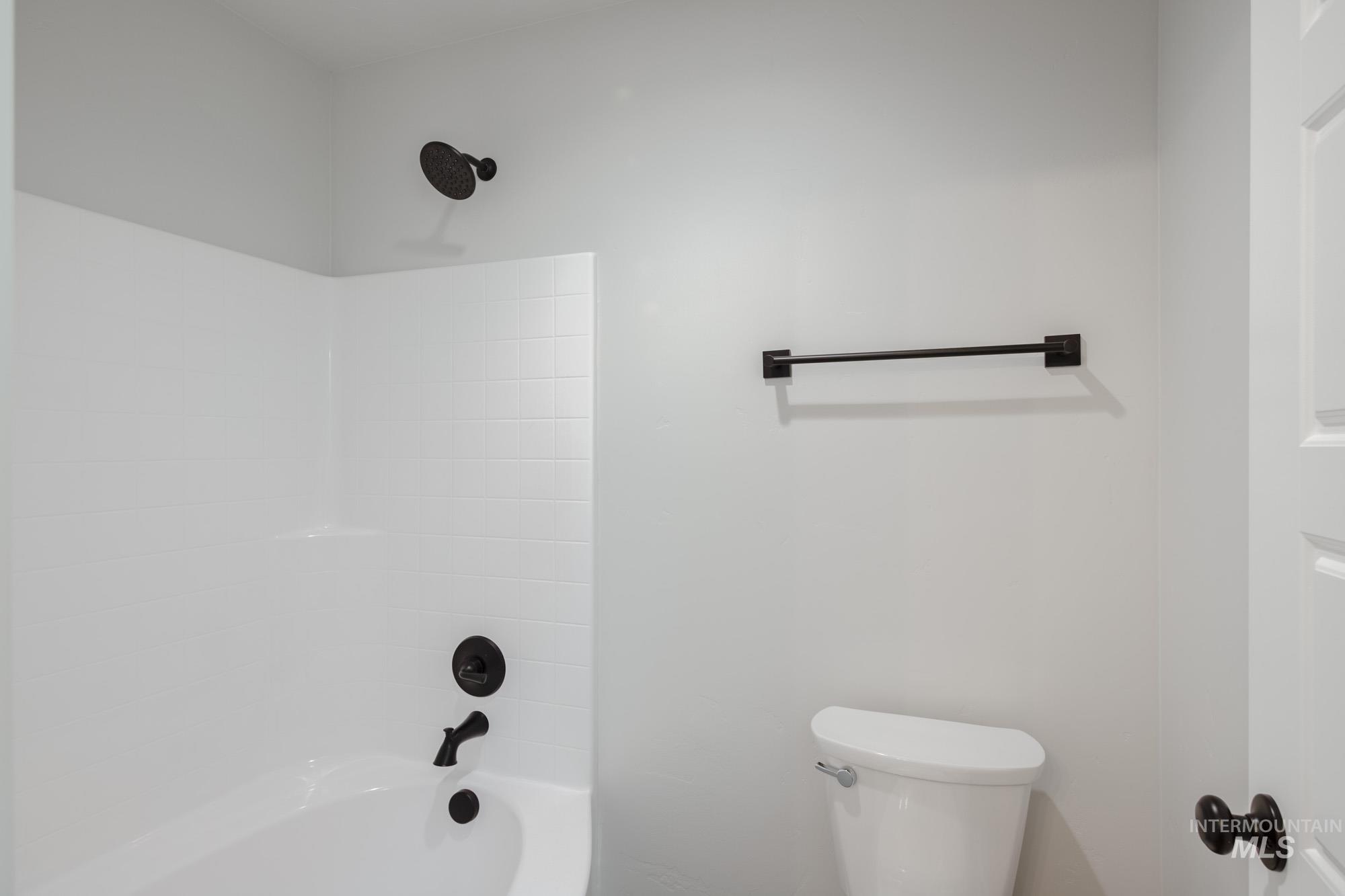 16834 Carlin Ave, Caldwell, Idaho 83607, 4 Bedrooms, 2 Bathrooms, Residential For Sale, Price $465,990,MLS 98957779