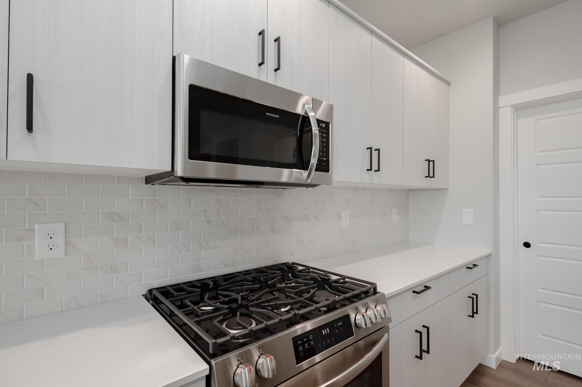 16834 Carlin Ave, Caldwell, Idaho 83607, 4 Bedrooms, 2 Bathrooms, Residential For Sale, Price $465,990,MLS 98957779