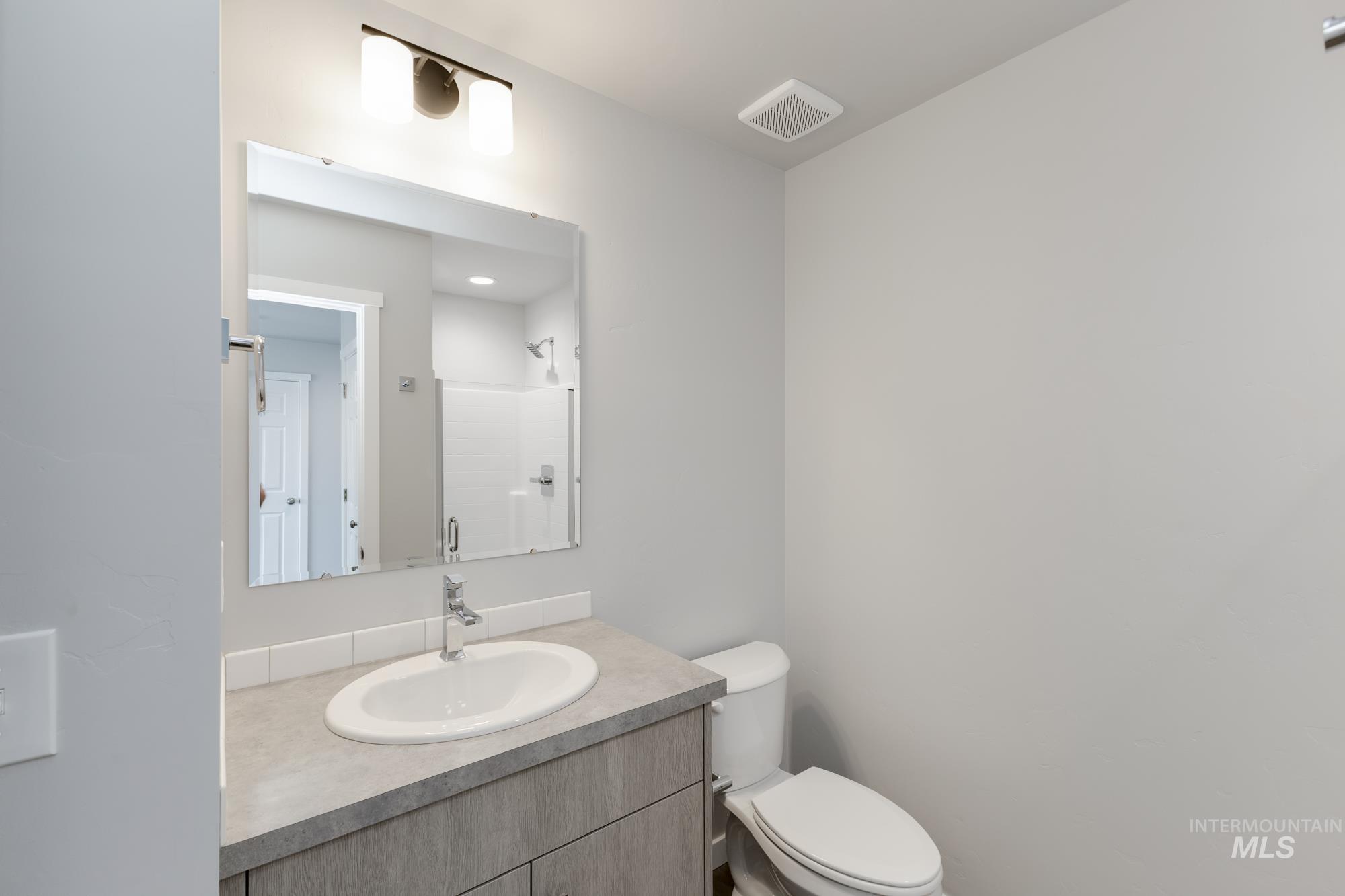 16262 Backfill Pl, Caldwell, Idaho 83607, 5 Bedrooms, 3 Bathrooms, Residential For Sale, Price $474,990,MLS 98957782