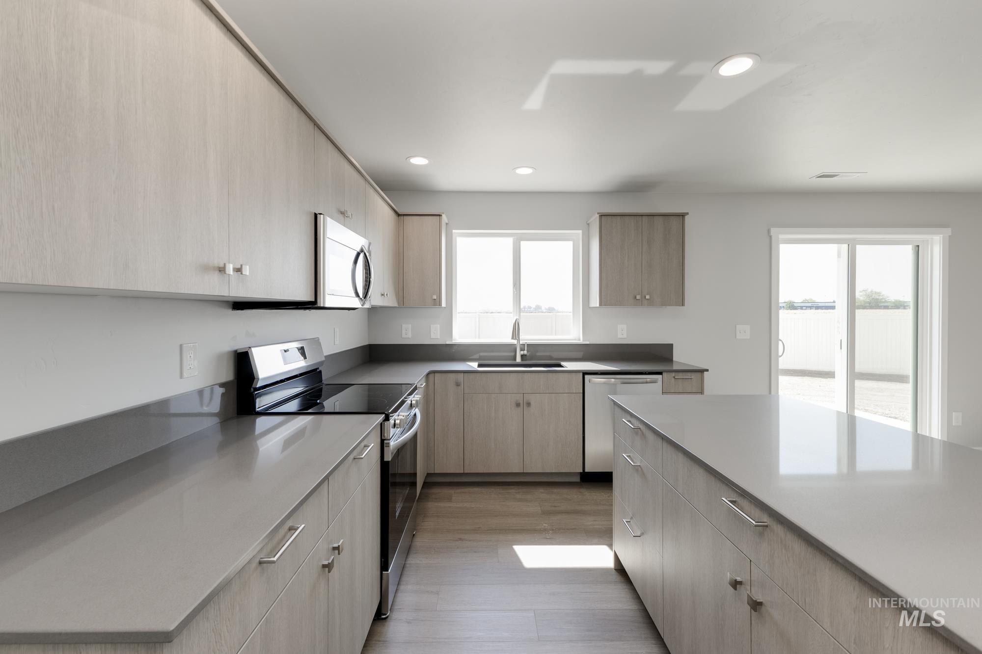 16262 Backfill Pl, Caldwell, Idaho 83607, 5 Bedrooms, 3 Bathrooms, Residential For Sale, Price $474,990,MLS 98957782