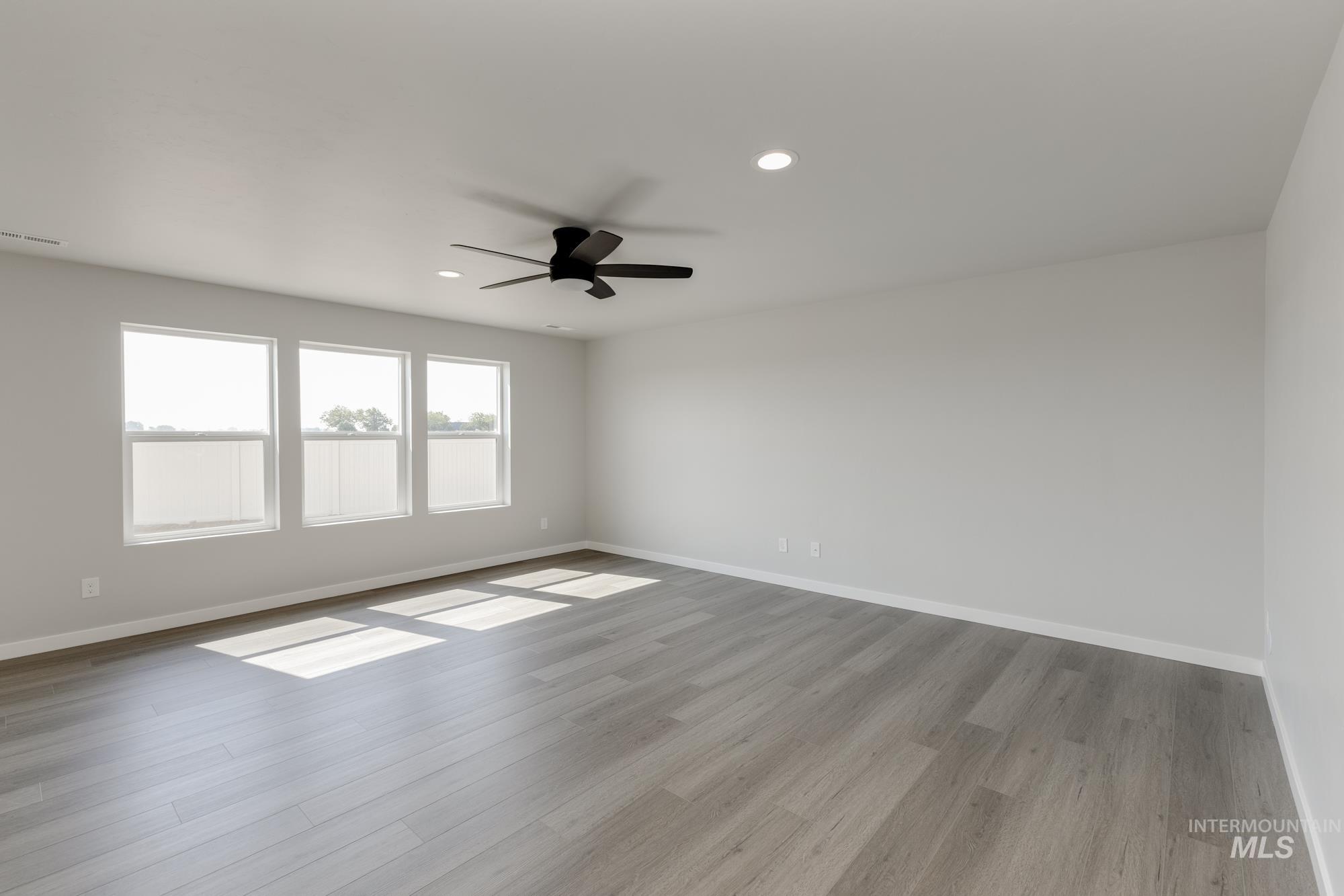 16262 Backfill Pl, Caldwell, Idaho 83607, 5 Bedrooms, 3 Bathrooms, Residential For Sale, Price $474,990,MLS 98957782