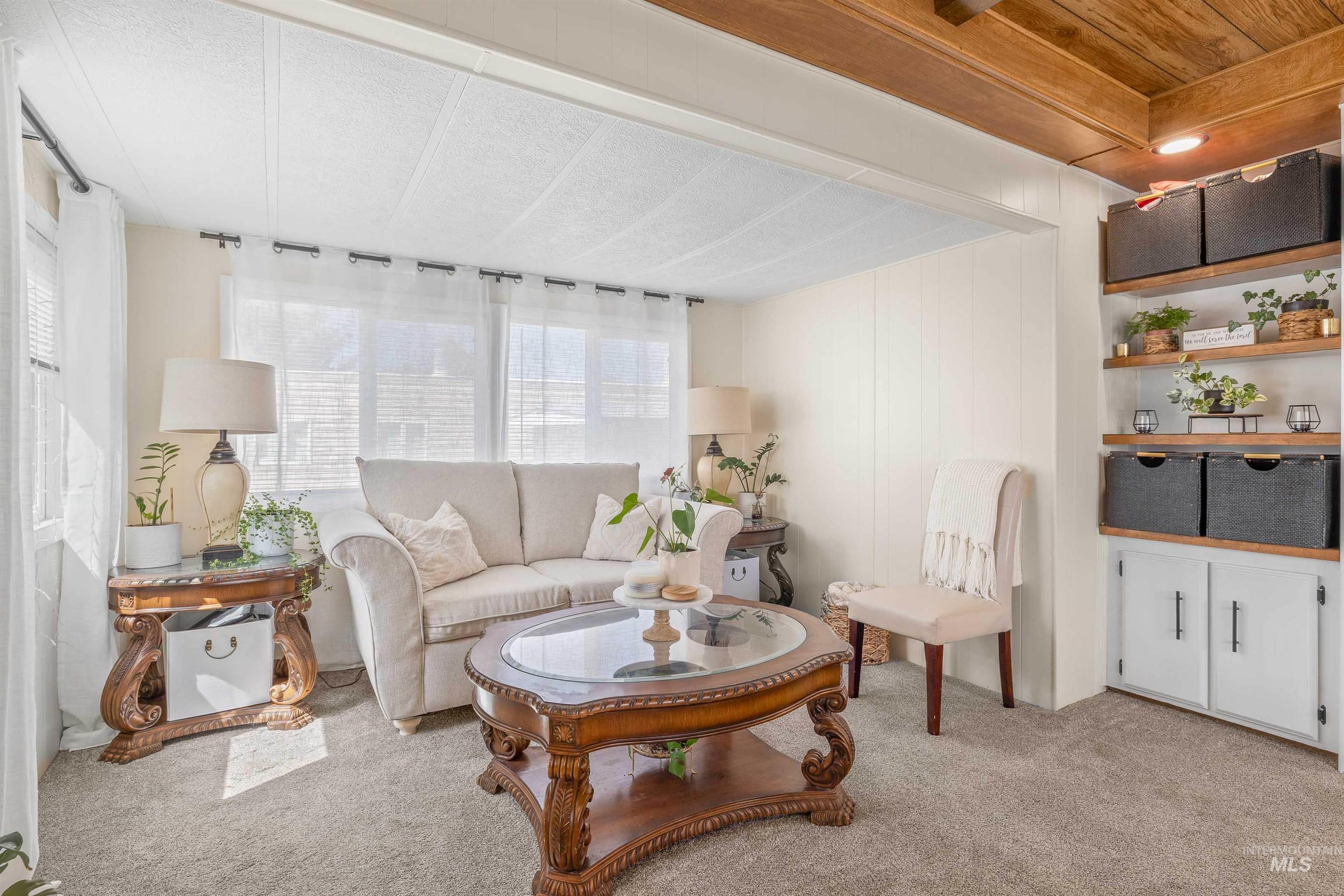 198 South Hills Rd #115, Twin Falls, Idaho 83301, 3 Bedrooms, 2 Bathrooms, Residential For Sale, Price $85,900, 98957793