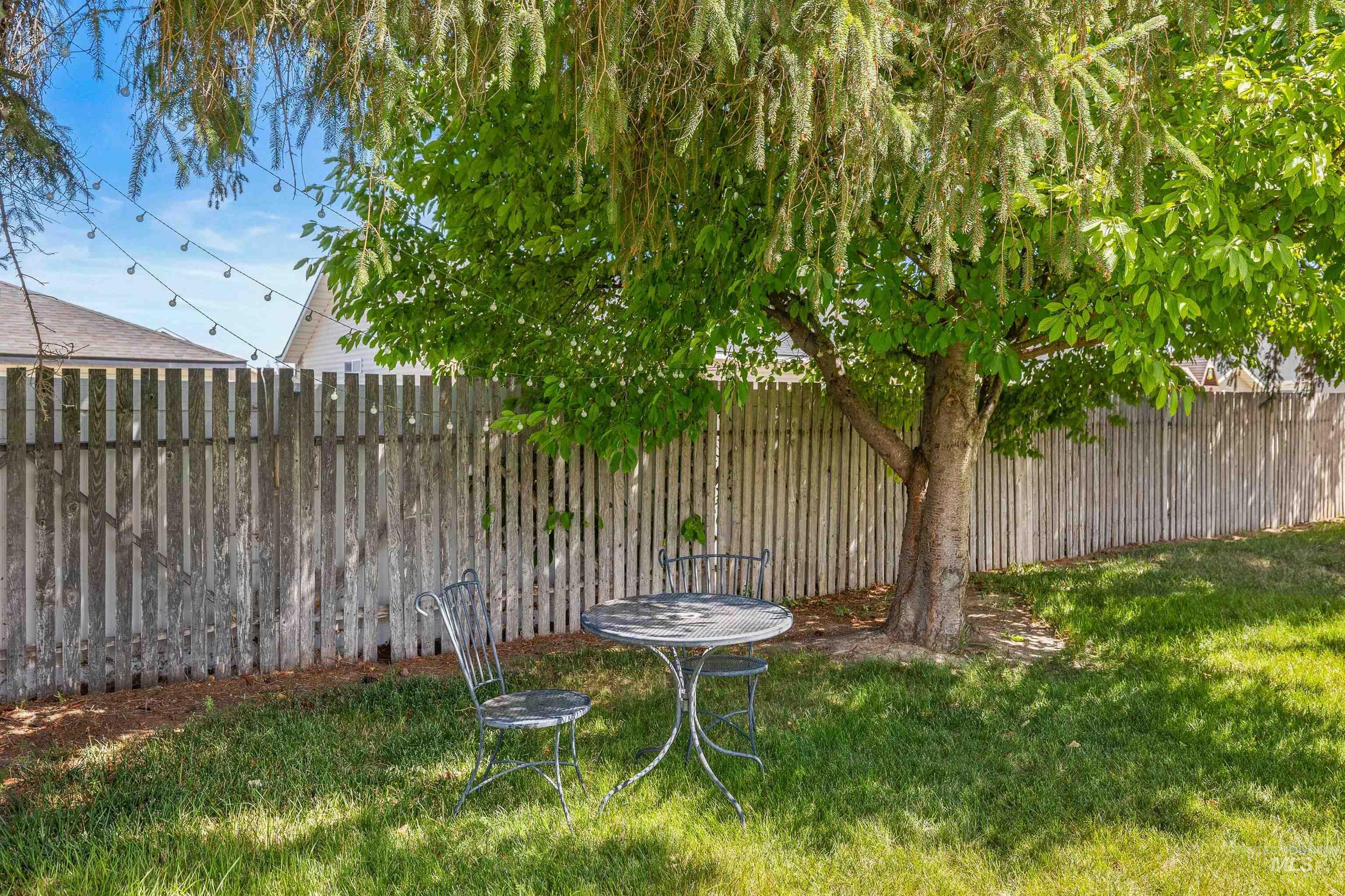 198 South Hills Rd #115, Twin Falls, Idaho 83301, 3 Bedrooms, 2 Bathrooms, Residential For Sale, Price $85,900,MLS 98957793