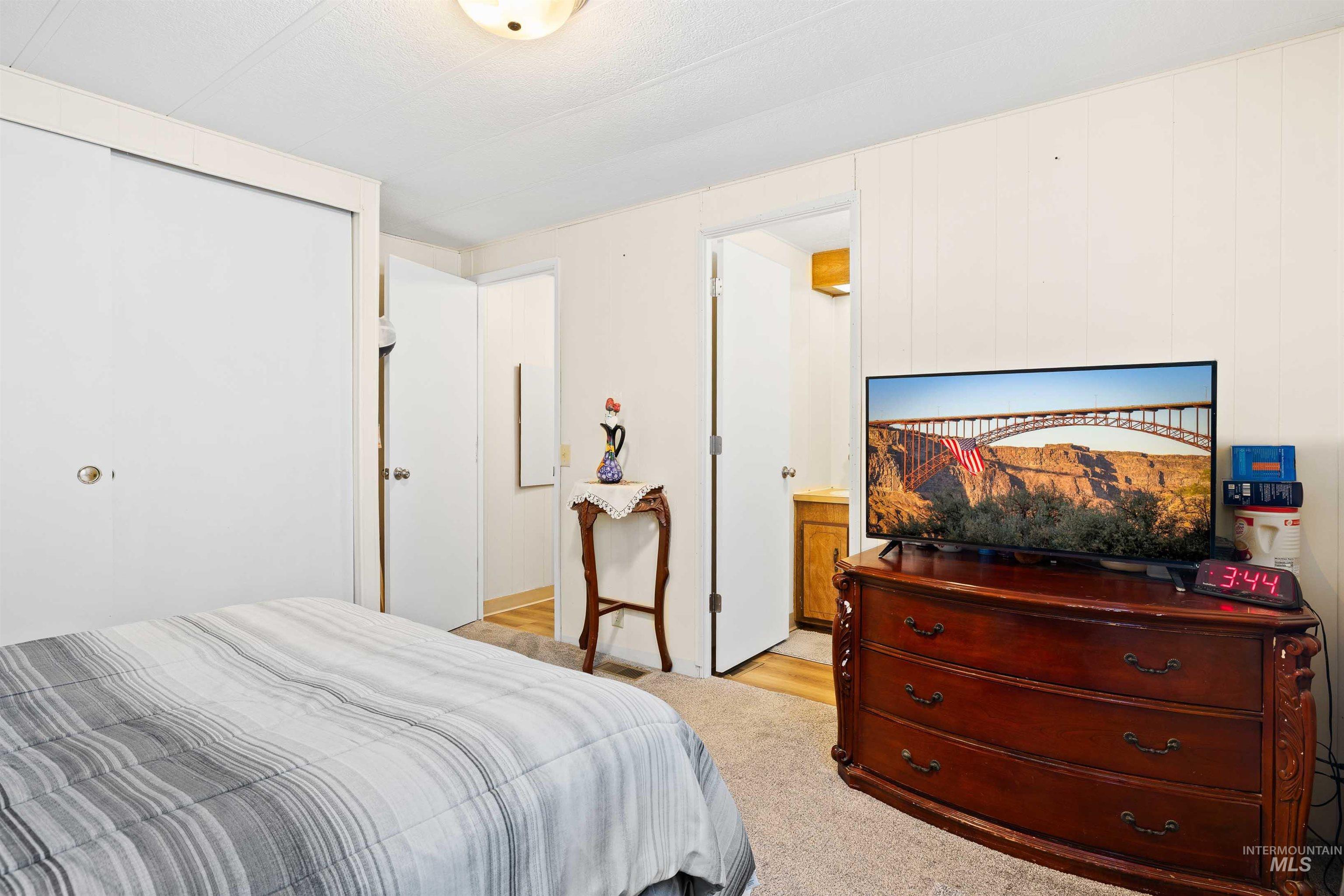 198 South Hills Rd #115, Twin Falls, Idaho 83301, 3 Bedrooms, 2 Bathrooms, Residential For Sale, Price $85,900,MLS 98957793