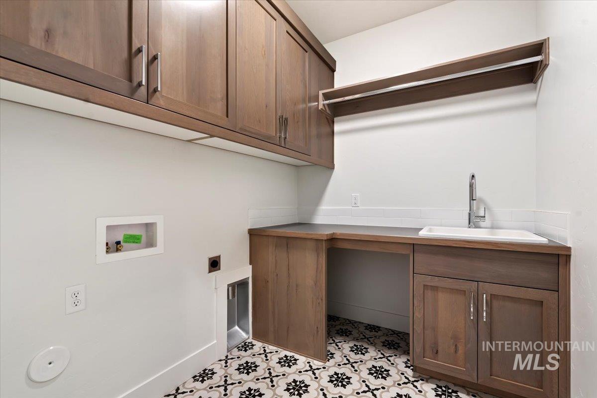 1122 W Tida, Meridian, Idaho 83646, 3 Bedrooms, 2 Bathrooms, Residential For Sale, Price $737,519,MLS 98957799