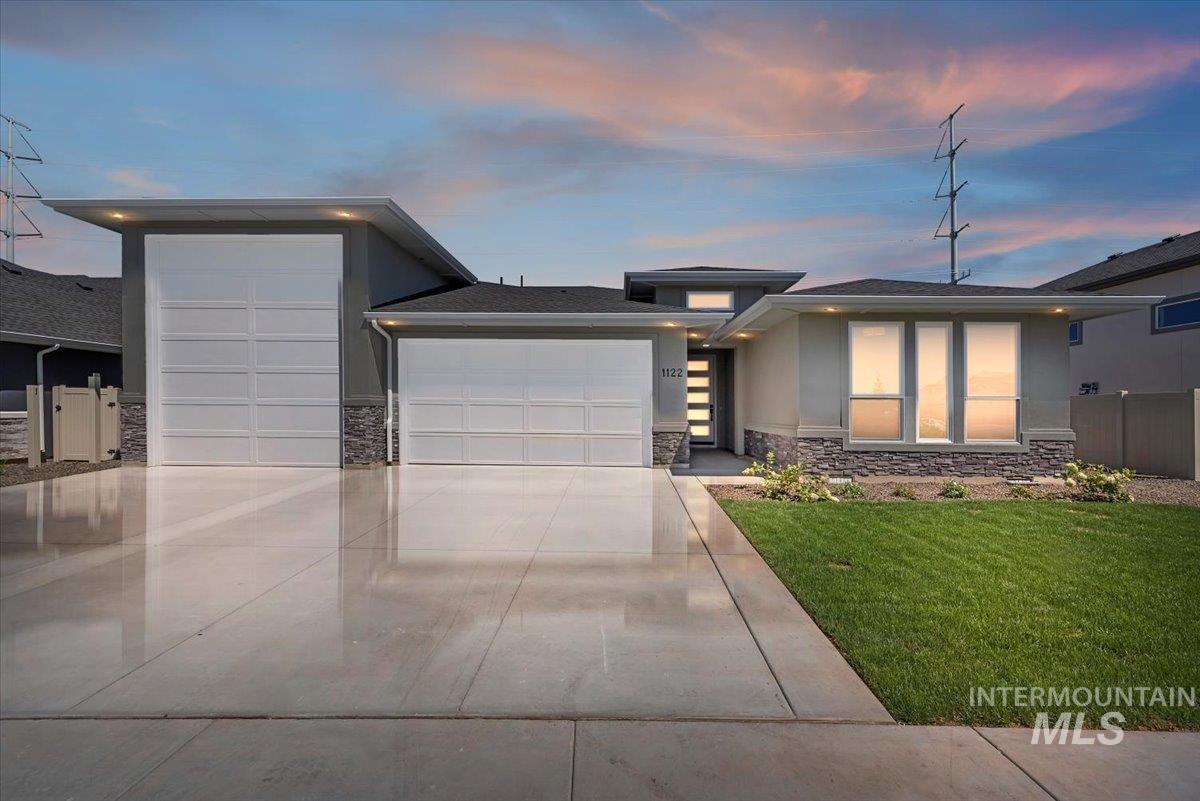 1122 W Tida, Meridian, Idaho 83646, 3 Bedrooms, 2 Bathrooms, Residential For Sale, Price $737,519,MLS 98957799