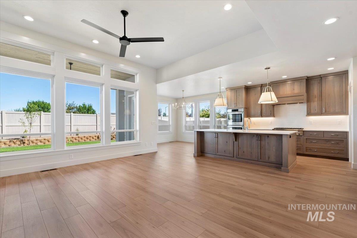 1122 W Tida, Meridian, Idaho 83646, 3 Bedrooms, 2 Bathrooms, Residential For Sale, Price $737,519,MLS 98957799