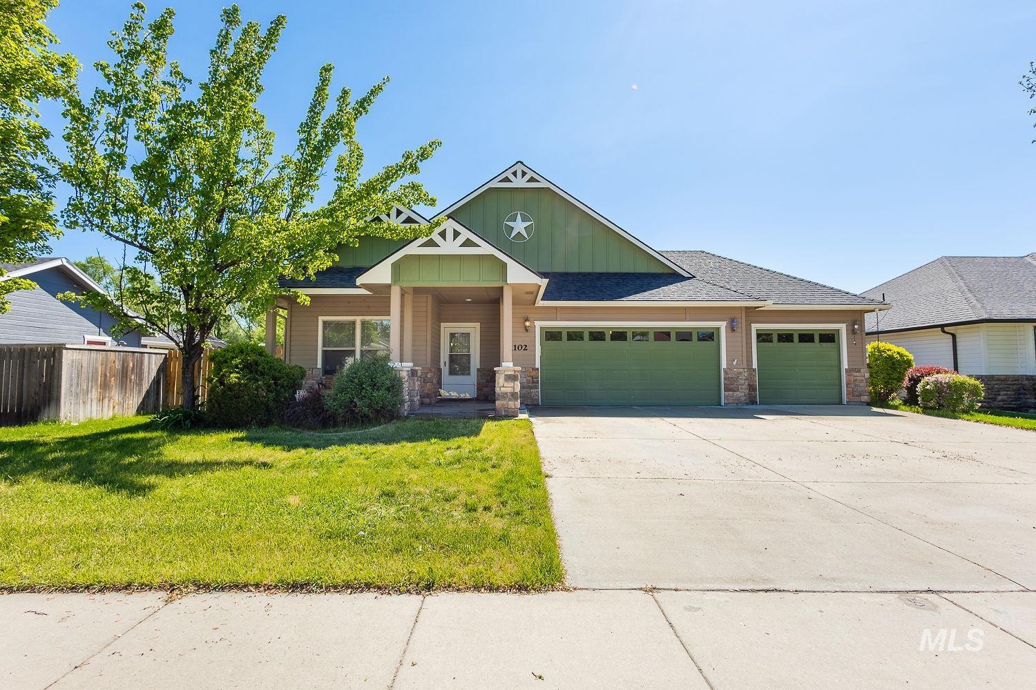 1102 N Little Camas Ave, Star, Idaho 83669, 3 Bedrooms, 2 Bathrooms, Residential For Sale, Price $455,000,MLS 98957802