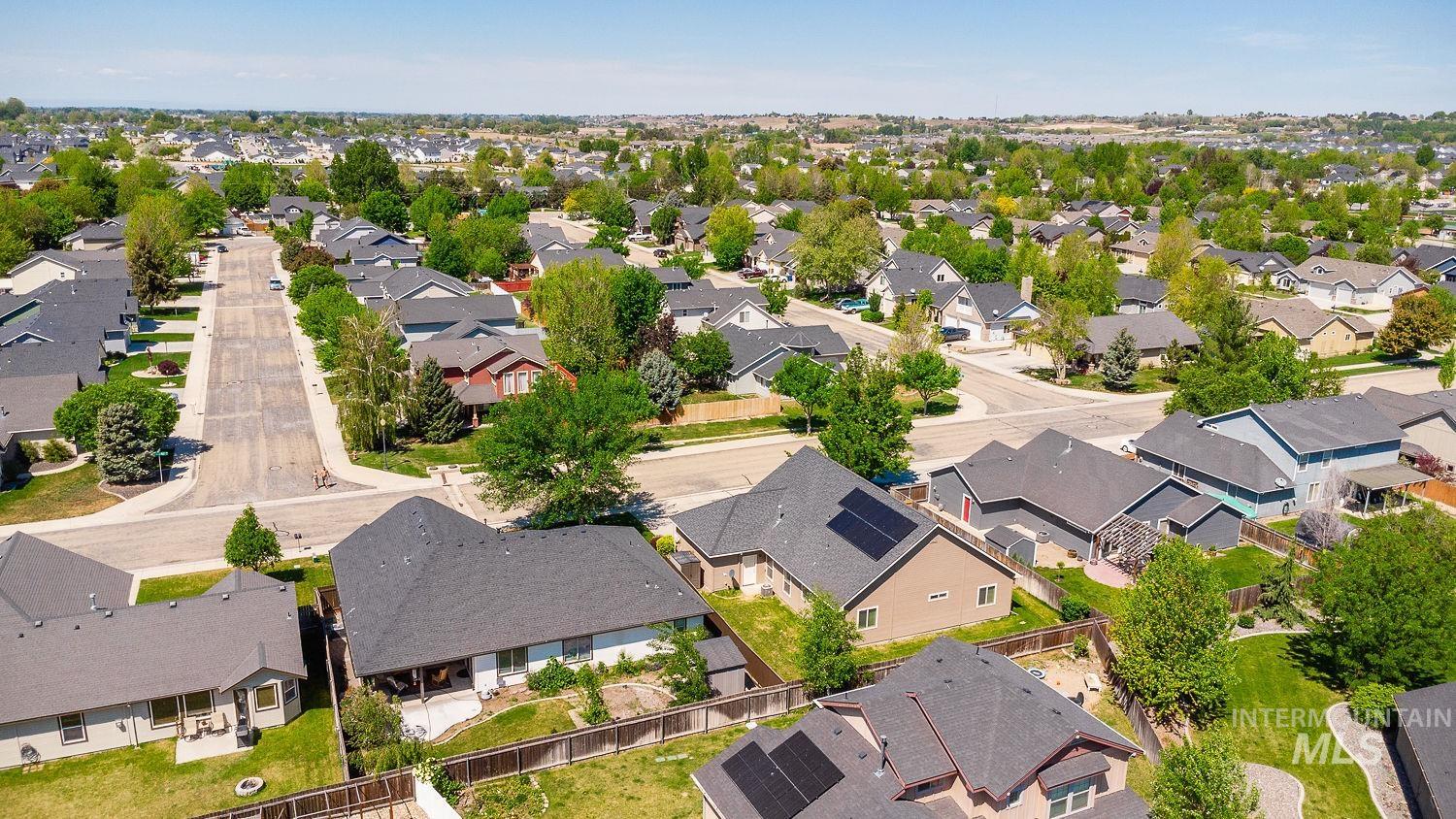 1102 N Little Camas Ave, Star, Idaho 83669, 3 Bedrooms, 2 Bathrooms, Residential For Sale, Price $455,000,MLS 98957802