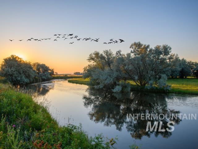 6891 W 2000 S, Rexburg, Idaho 83440, 3 Bedrooms, 2 Bathrooms, Farm & Ranch For Sale, Price $17,275,500, 98957804