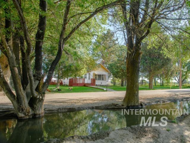 6891 W 2000 S, Rexburg, Idaho 83440, 3 Bedrooms, 2 Bathrooms, Farm & Ranch For Sale, Price $17,275,500, 98957804