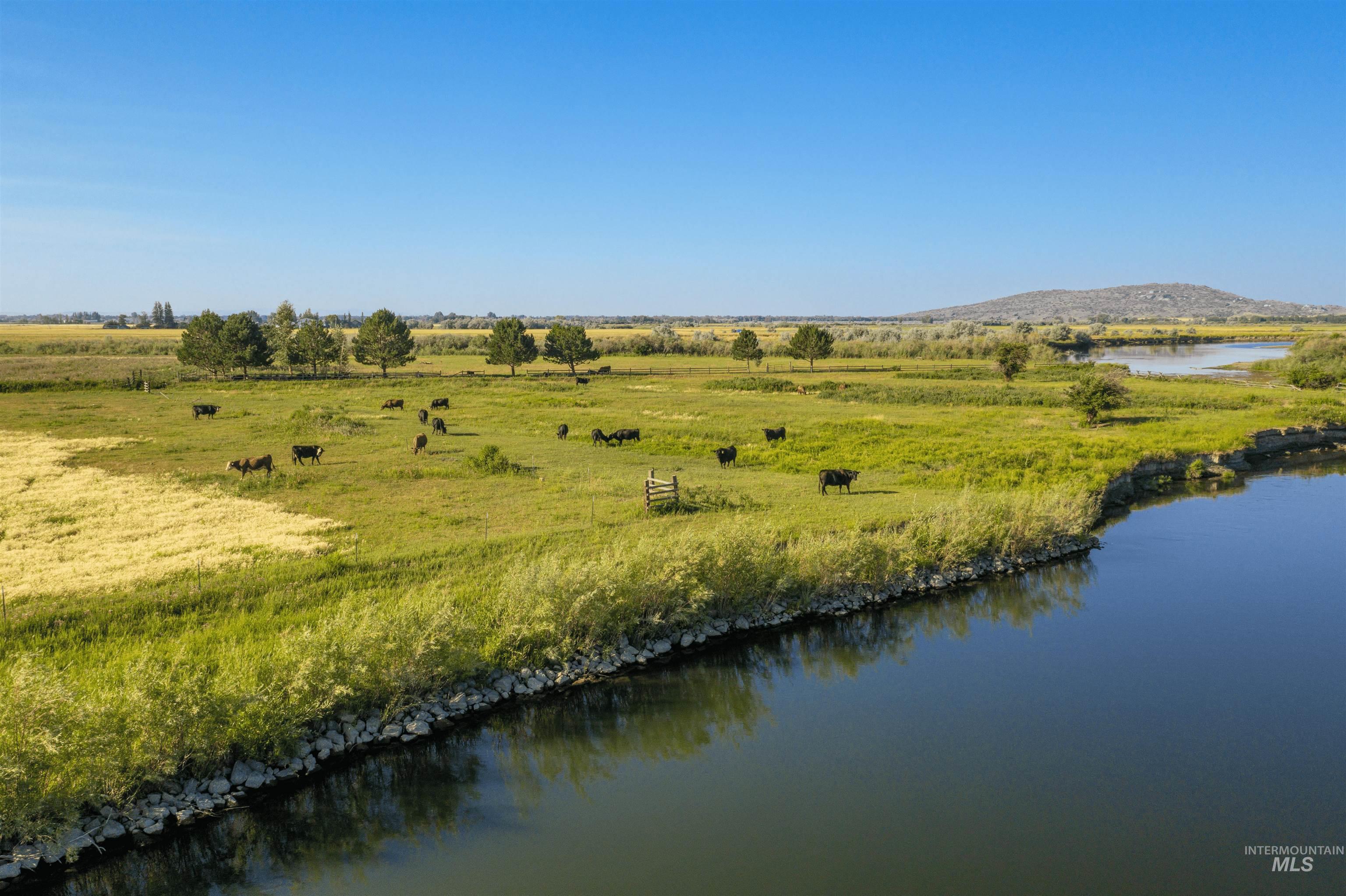 6891 W 2000 S, Rexburg, Idaho 83440, 3 Bedrooms, 2 Bathrooms, Farm & Ranch For Sale, Price $17,275,500, 98957804