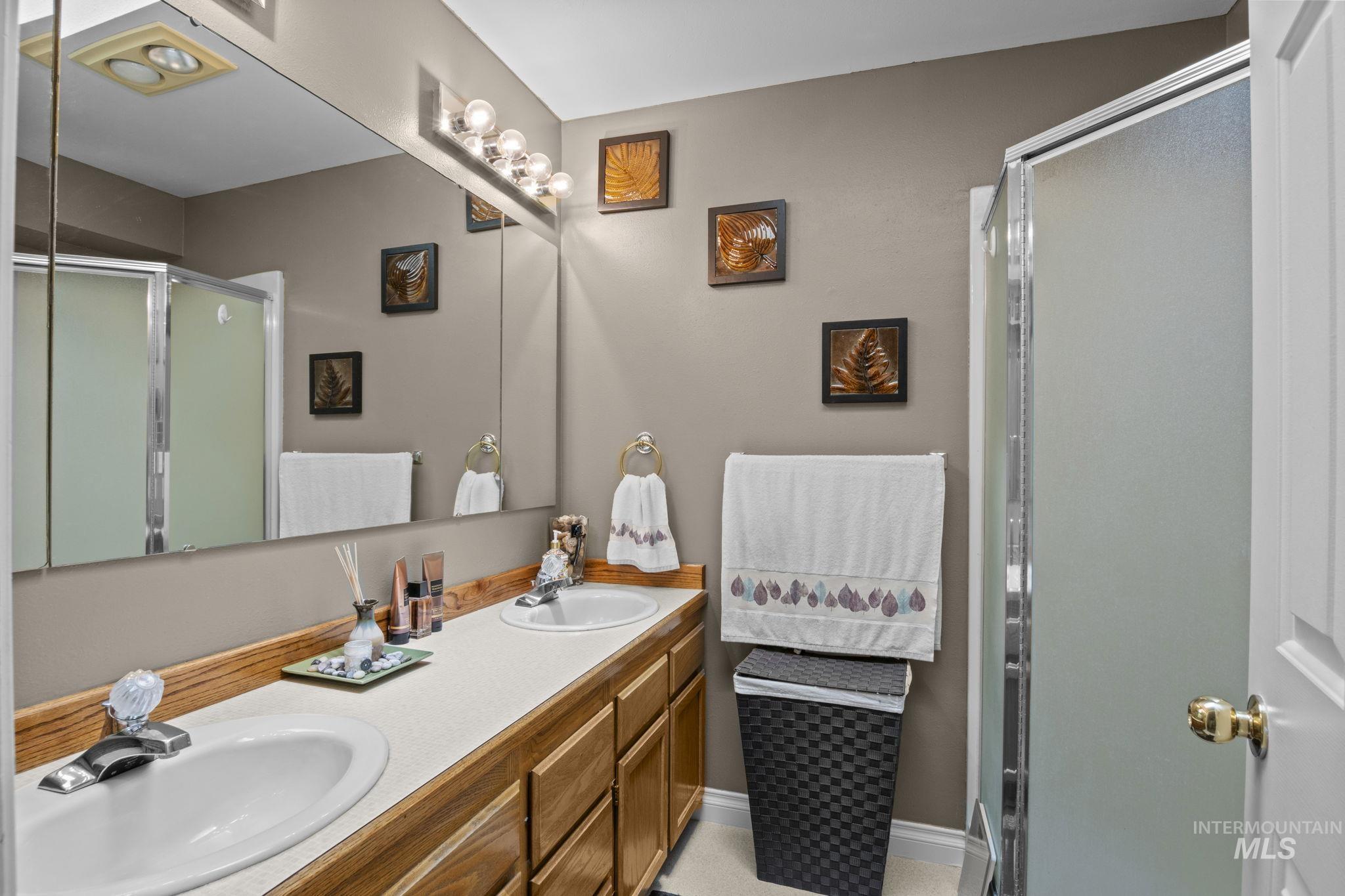 355 Elm Street North #A-7, Twin Falls, Idaho 83301, 3 Bedrooms, 2 Bathrooms, Residential For Sale, Price $250,000, 98957823