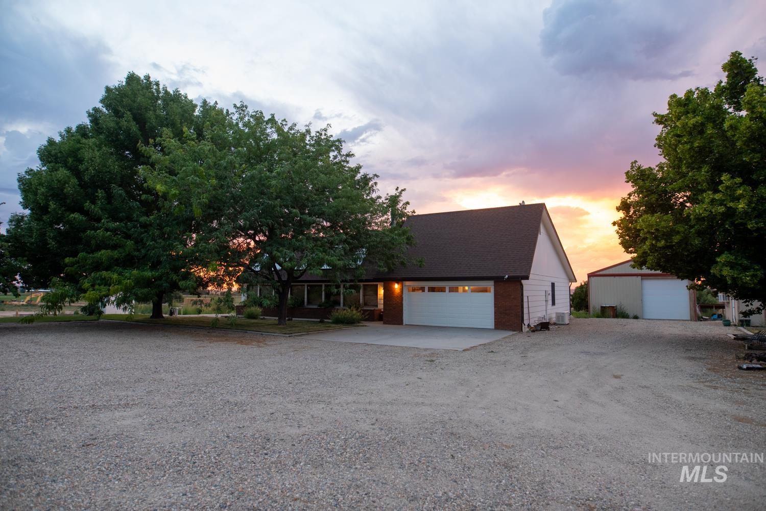 5940 SE 4th Ave, New Plymouth, Idaho 83655, 3 Bedrooms, 2 Bathrooms, Residential For Sale, Price $1,175,000,MLS 98957831