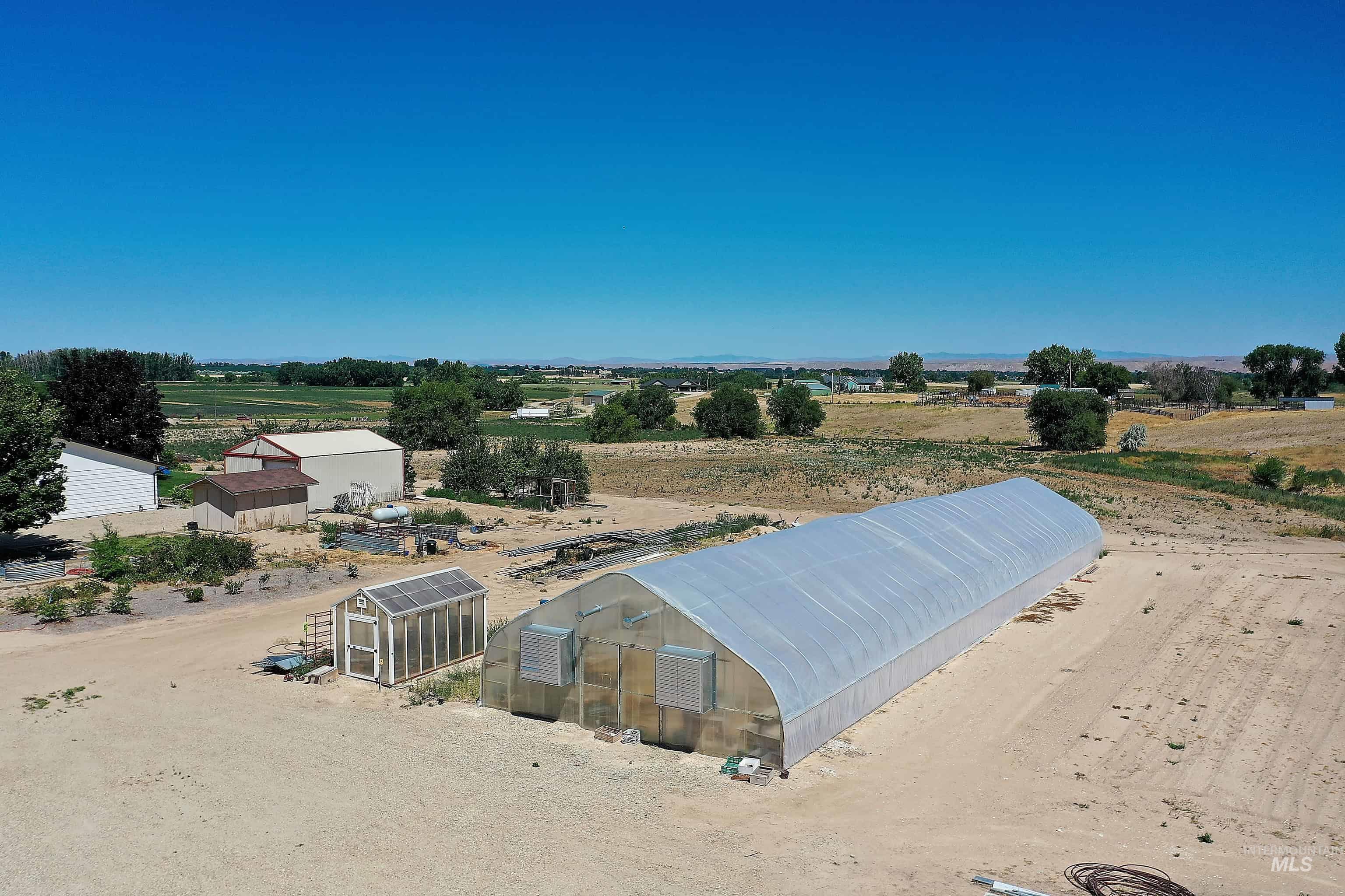 5940 SE 4th Ave, New Plymouth, Idaho 83655, 3 Bedrooms, 2 Bathrooms, Residential For Sale, Price $1,175,000,MLS 98957831