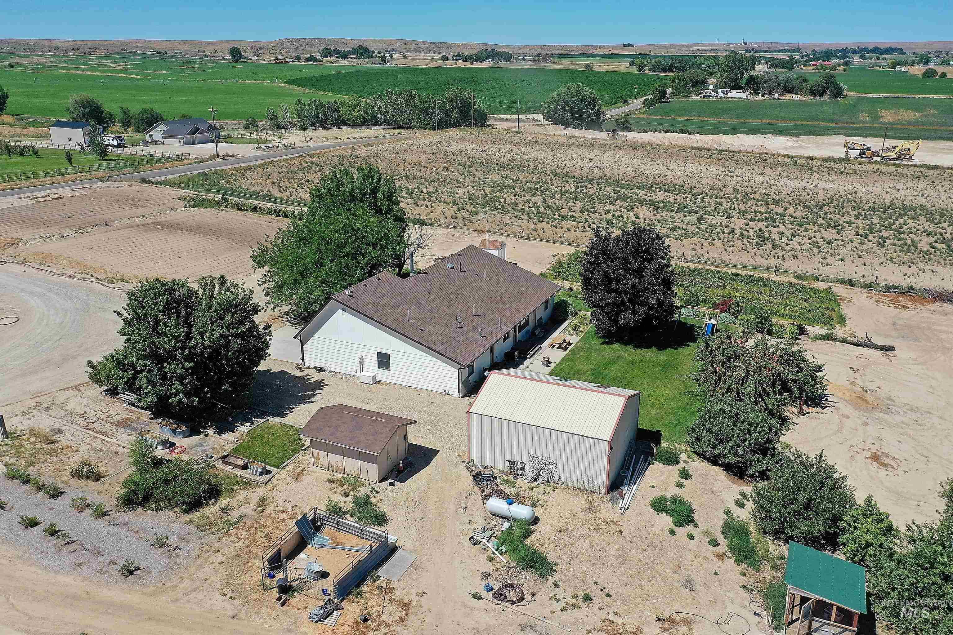 5940 SE 4th Ave, New Plymouth, Idaho 83655, 3 Bedrooms, 2 Bathrooms, Residential For Sale, Price $1,175,000,MLS 98957831
