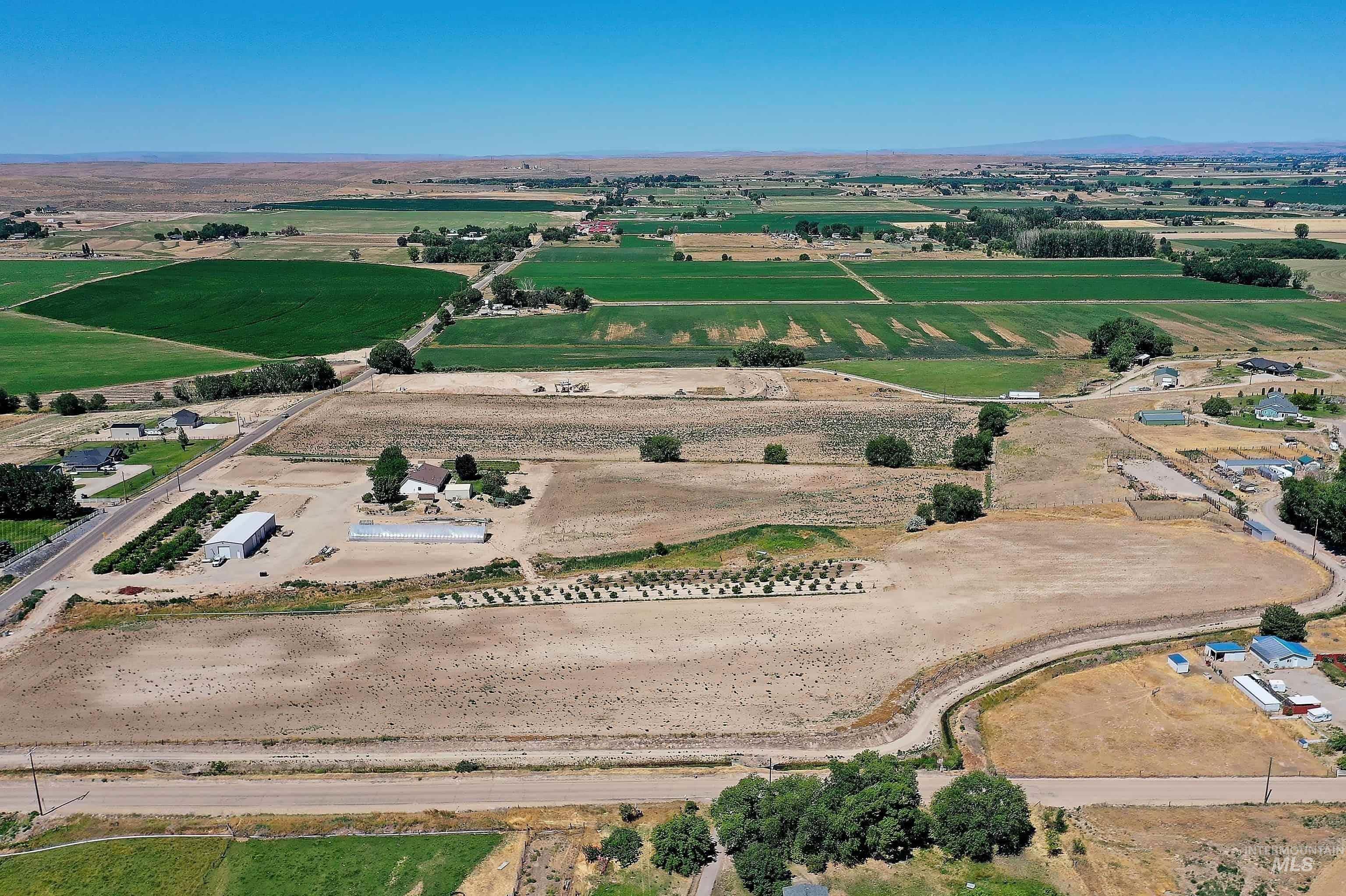 5940 SE 4th Ave, New Plymouth, Idaho 83655, 3 Bedrooms, 2 Bathrooms, Residential For Sale, Price $1,175,000,MLS 98957831