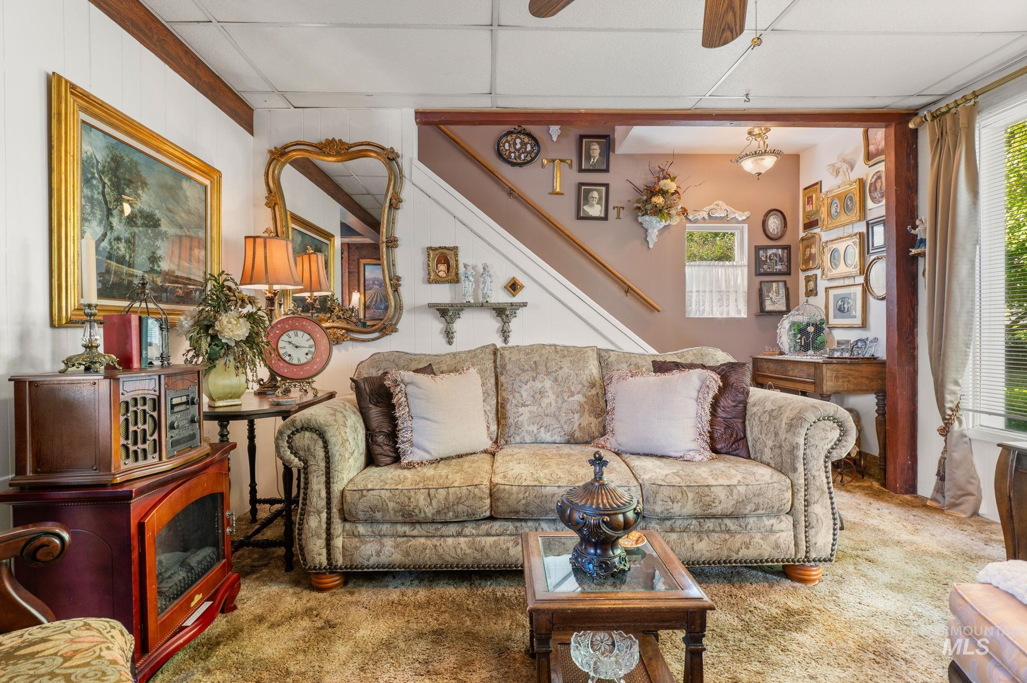 1233 8th Street, Clarkston, Washington 99403, 3 Bedrooms, 2 Bathrooms, Residential For Sale, Price $325,000,MLS 98957861