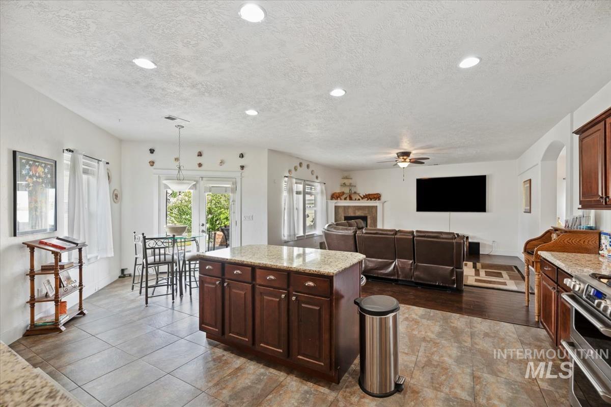 1406 W Crystal Falls Ave, Nampa, Idaho 83651, 4 Bedrooms, 3 Bathrooms, Residential For Sale, Price $694,999,MLS 98957866