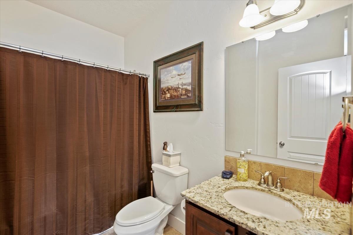 1406 W Crystal Falls Ave, Nampa, Idaho 83651, 4 Bedrooms, 3 Bathrooms, Residential For Sale, Price $694,999,MLS 98957866