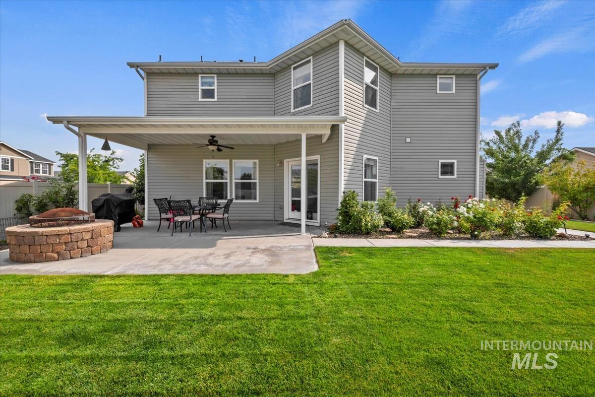 1406 W Crystal Falls Ave, Nampa, Idaho 83651, 4 Bedrooms, 3 Bathrooms, Residential For Sale, Price $694,999,MLS 98957866