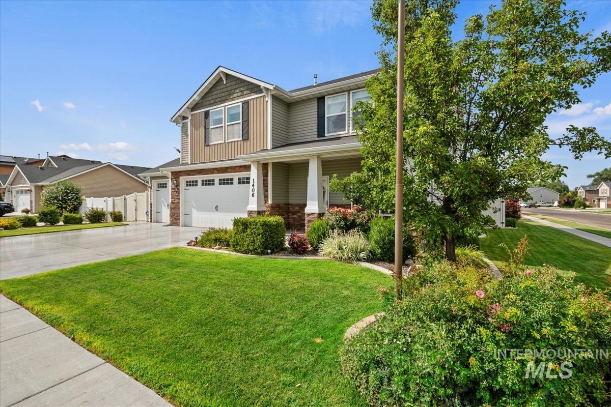1406 W Crystal Falls Ave, Nampa, Idaho 83651, 4 Bedrooms, 3 Bathrooms, Residential For Sale, Price $694,999,MLS 98957866