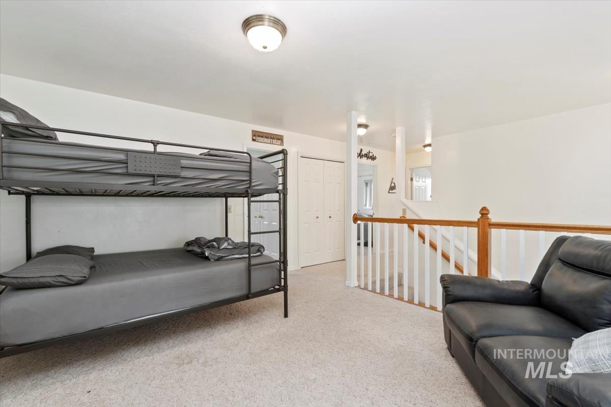 1496 Pine Ridge Dr, Cascade, Idaho 83611, 4 Bedrooms, 4 Bathrooms, Residential For Sale, Price $825,000,MLS 98957879