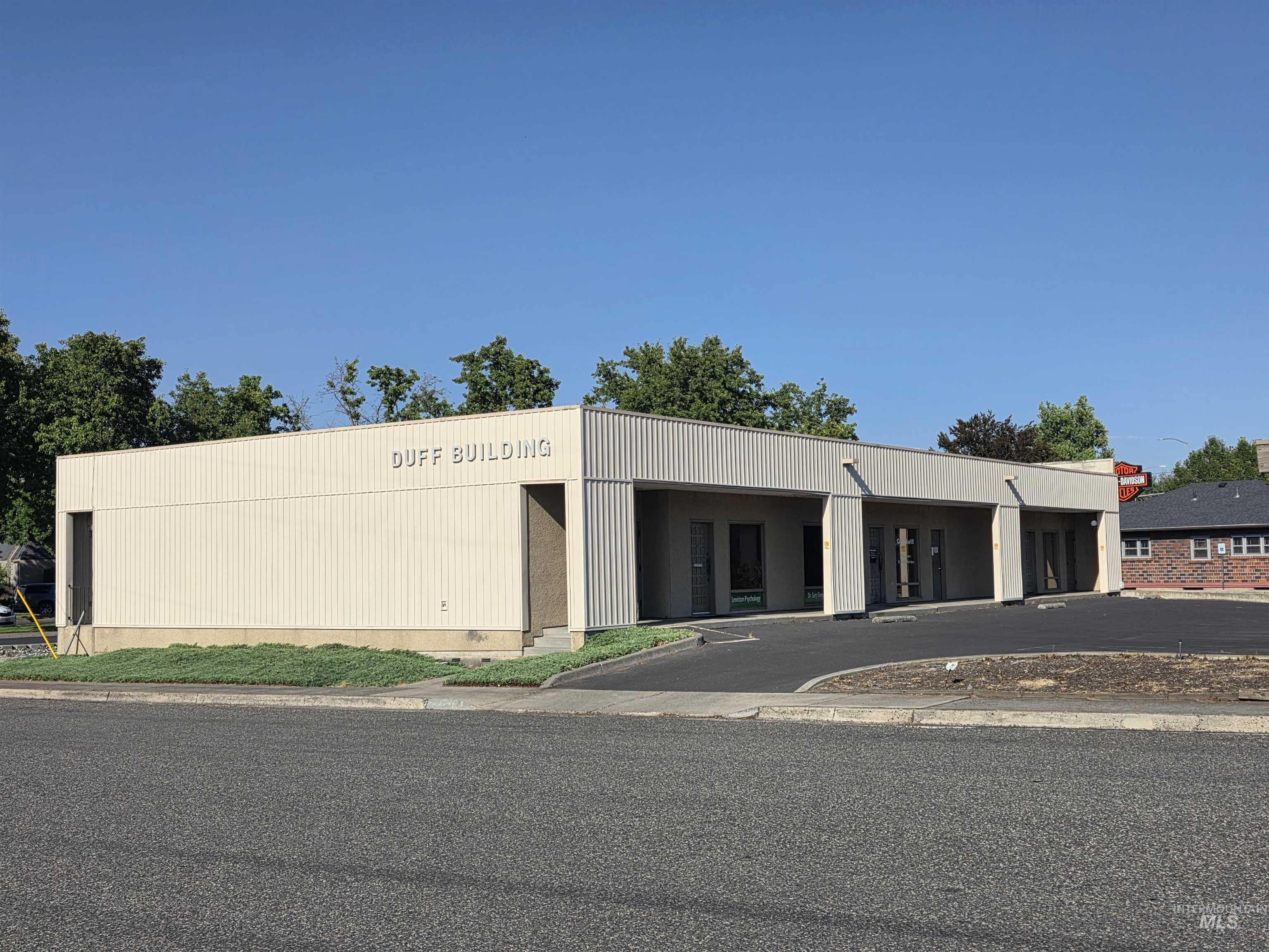 307 19th St., Lewiston, Idaho 83501, Business/Commercial For Sale, Price $17,400,MLS 98957901