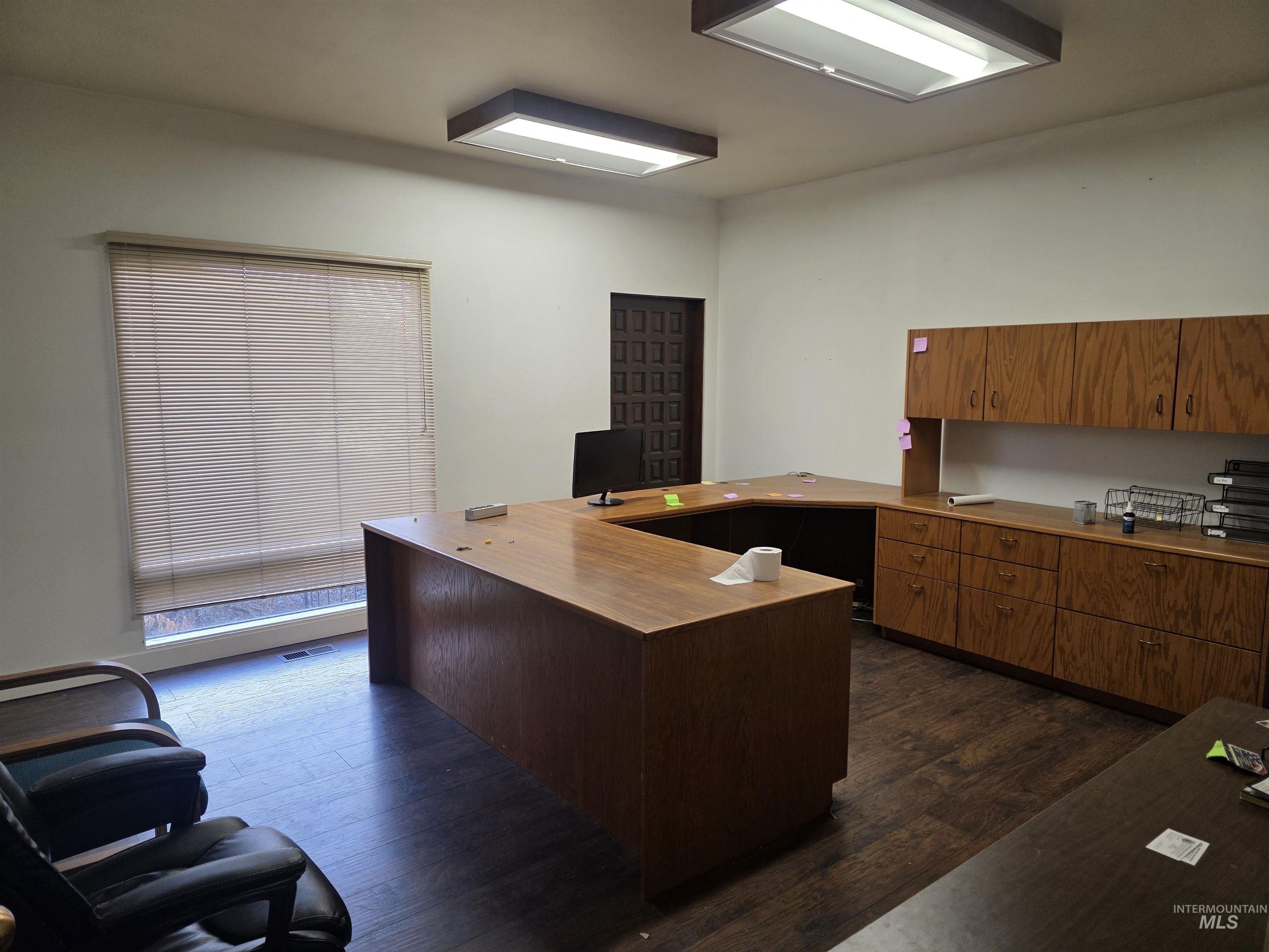 307 19th St., Lewiston, Idaho 83501, Business/Commercial For Sale, Price $85,242,MLS 98957901