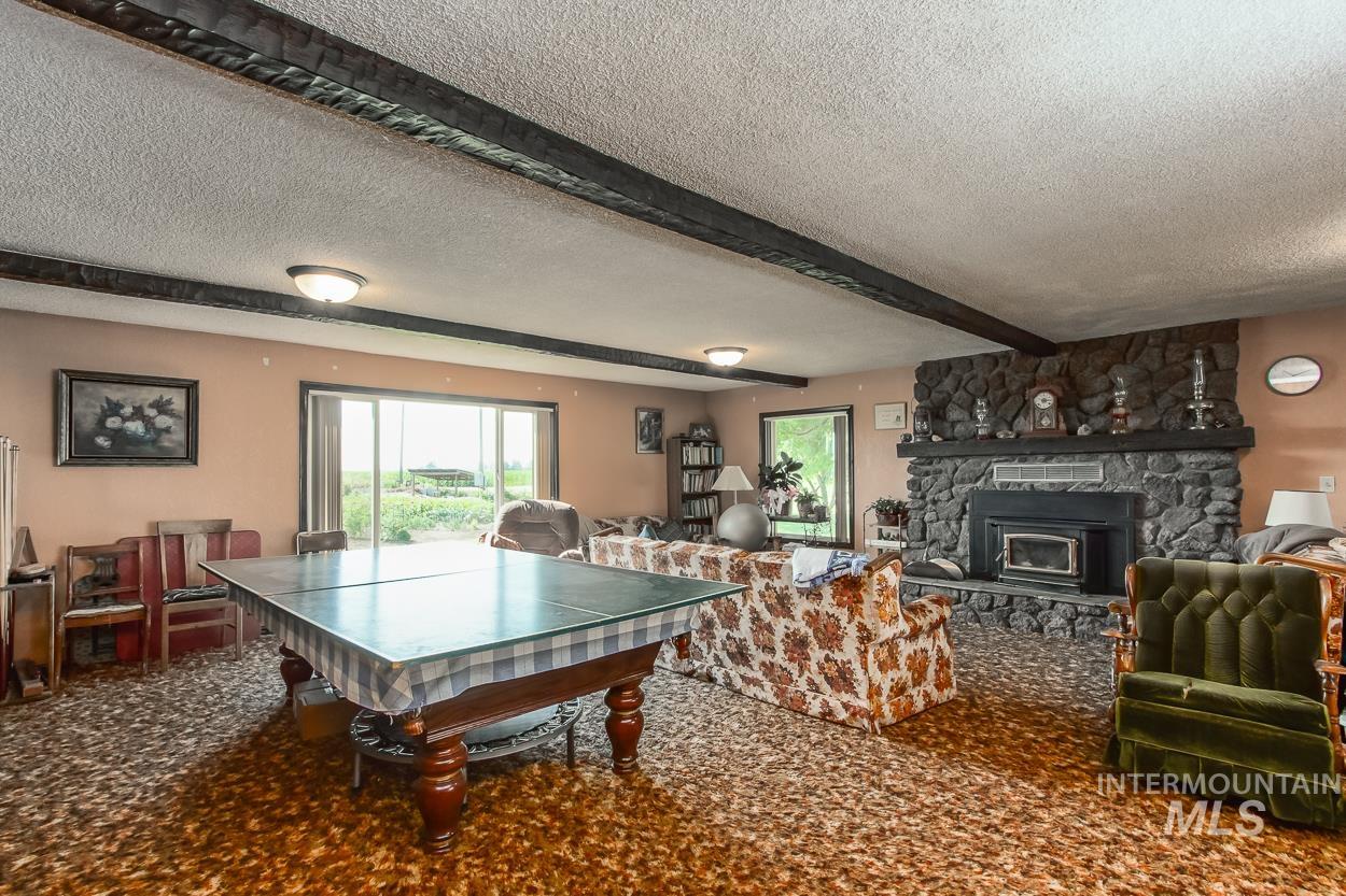 8600 Hillview RD, Emmett, Idaho 83617, 3 Bedrooms, 2 Bathrooms, Farm & Ranch For Sale, Price $1,750,000, 98957937