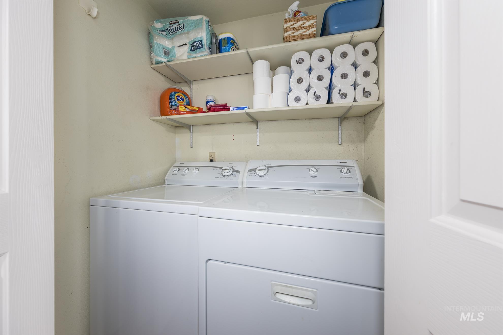 885 Airport Rd, Vale, Oregon 97918, 3 Bedrooms, 2 Bathrooms, Residential For Sale, Price $379,000, 98957955