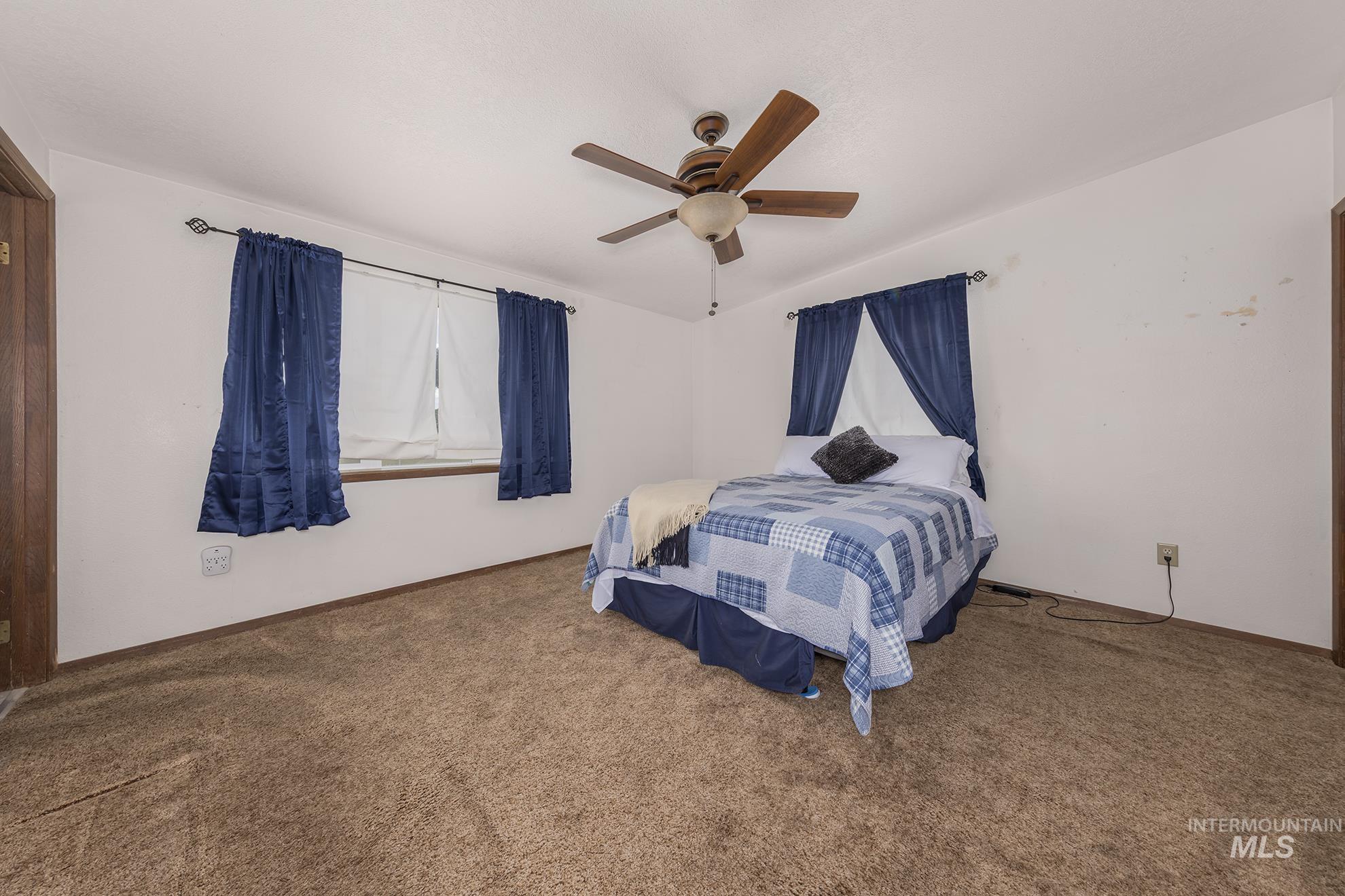 885 Airport Rd, Vale, Oregon 97918, 3 Bedrooms, 2 Bathrooms, Residential For Sale, Price $379,000,MLS 98957955