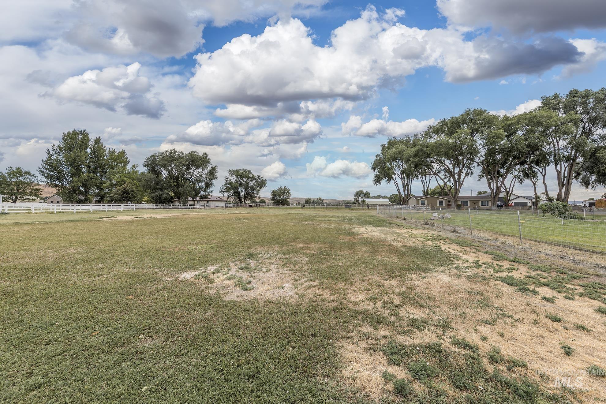 885 Airport Rd, Vale, Oregon 97918, 3 Bedrooms, 2 Bathrooms, Residential For Sale, Price $379,000, 98957955
