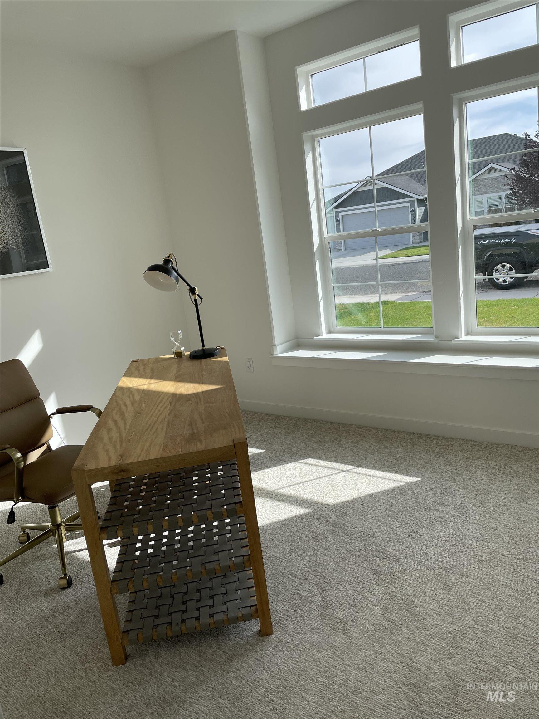 916 Kenbrook Loop, Twin Falls, Idaho 83301-4891, 4 Bedrooms, 2 Bathrooms, Residential For Sale, Price $499,900,MLS 98957965