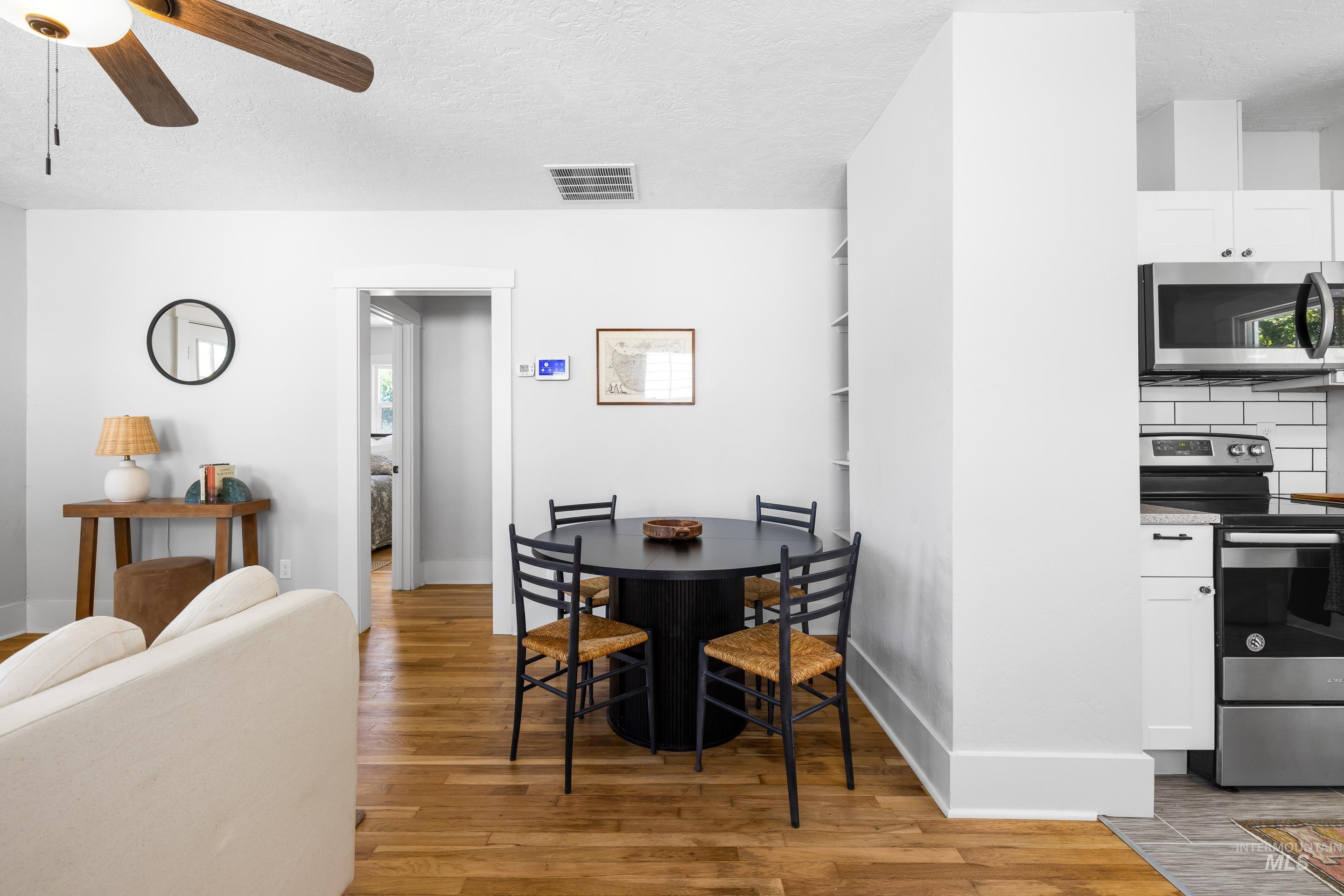 911 7th St South, Nampa, Idaho 83651, 3 Bedrooms, 2 Bathrooms, Residential For Sale, Price $345,000,MLS 98957973