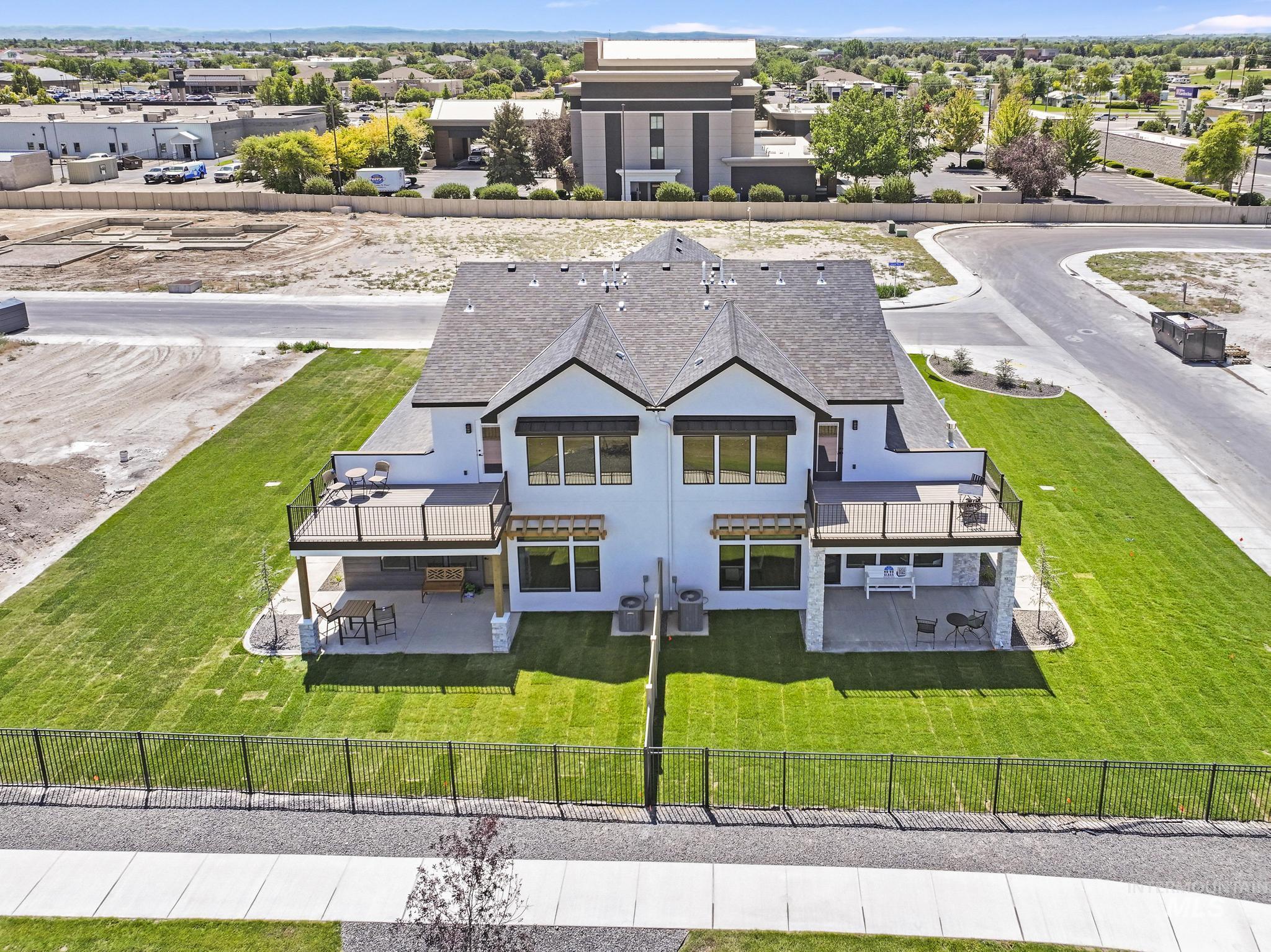 537 Canyon Mist Dr, Twin Falls, Idaho 83301, 3 Bedrooms, 2.5 Bathrooms, Residential For Sale, Price $639,998, 98958004