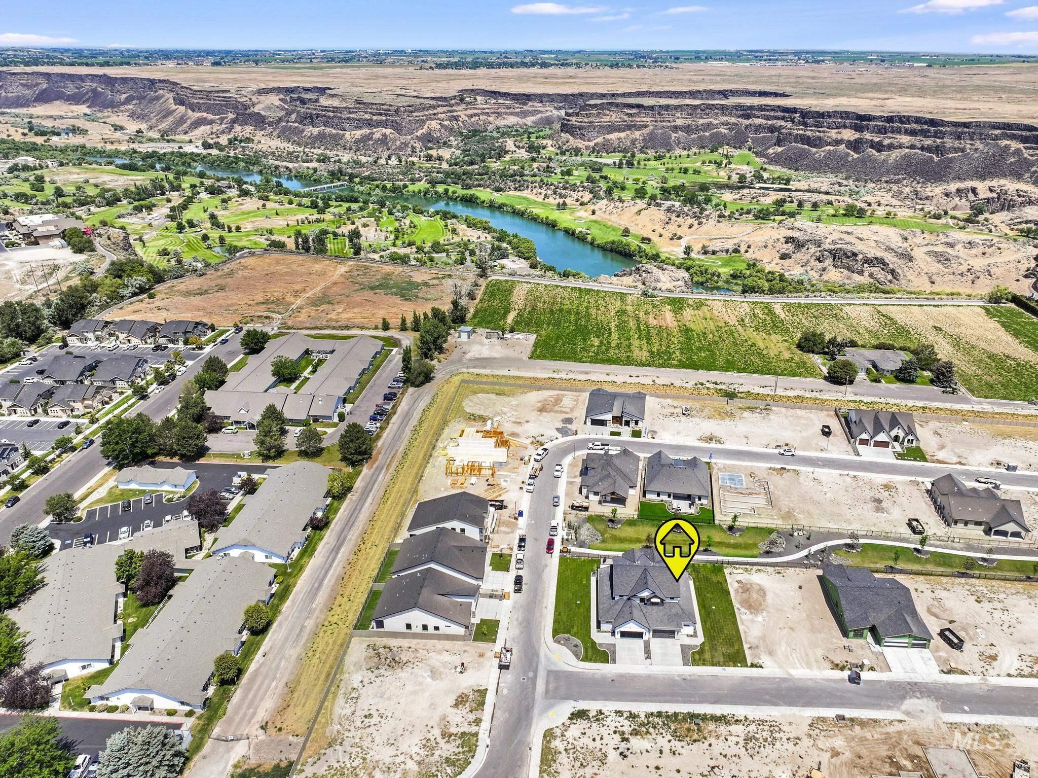 537 Canyon Mist Dr, Twin Falls, Idaho 83301, 3 Bedrooms, 2.5 Bathrooms, Residential For Sale, Price $639,998, 98958004
