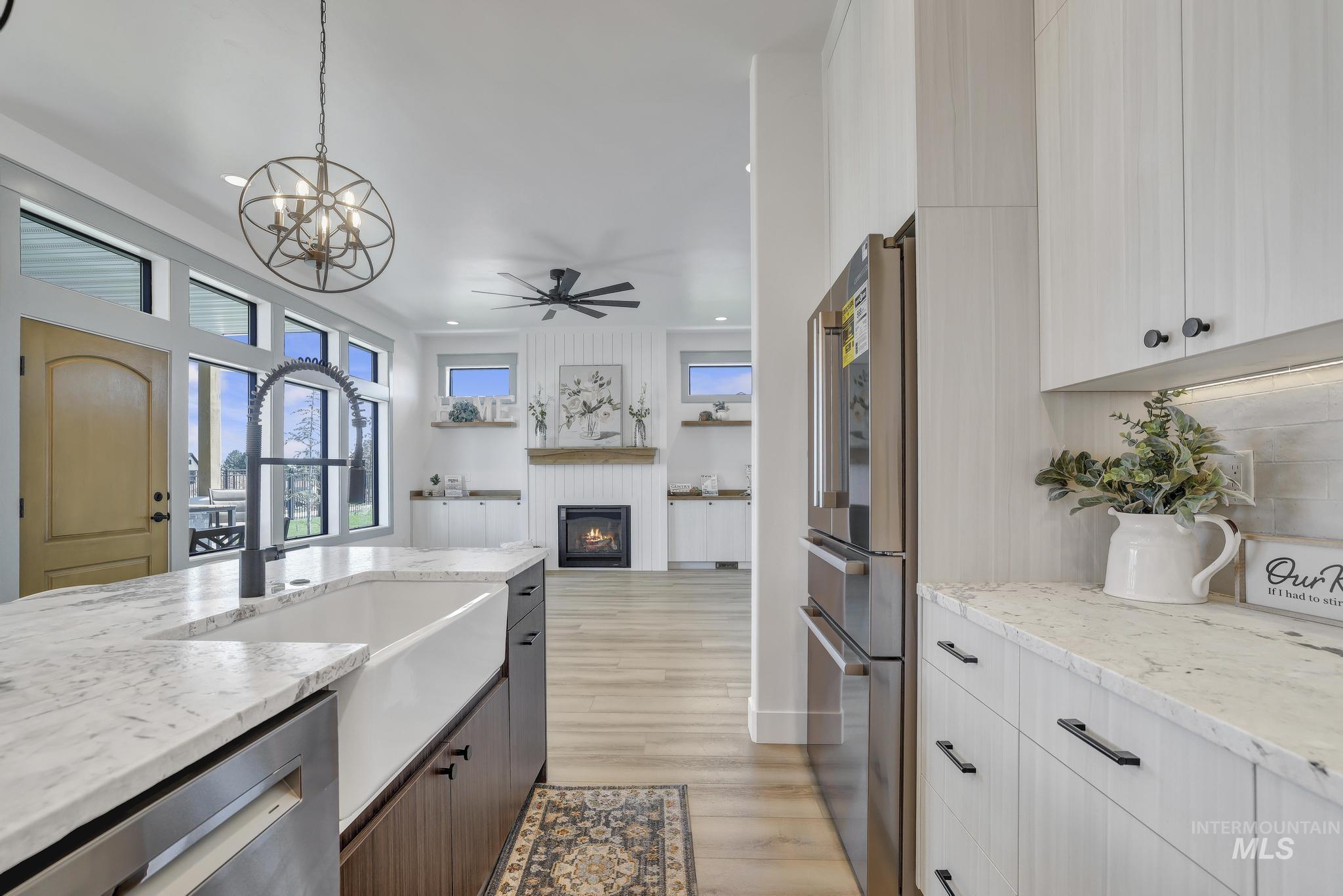 537 Canyon Mist Dr, Twin Falls, Idaho 83301, 3 Bedrooms, 2.5 Bathrooms, Residential For Sale, Price $639,998, 98958004