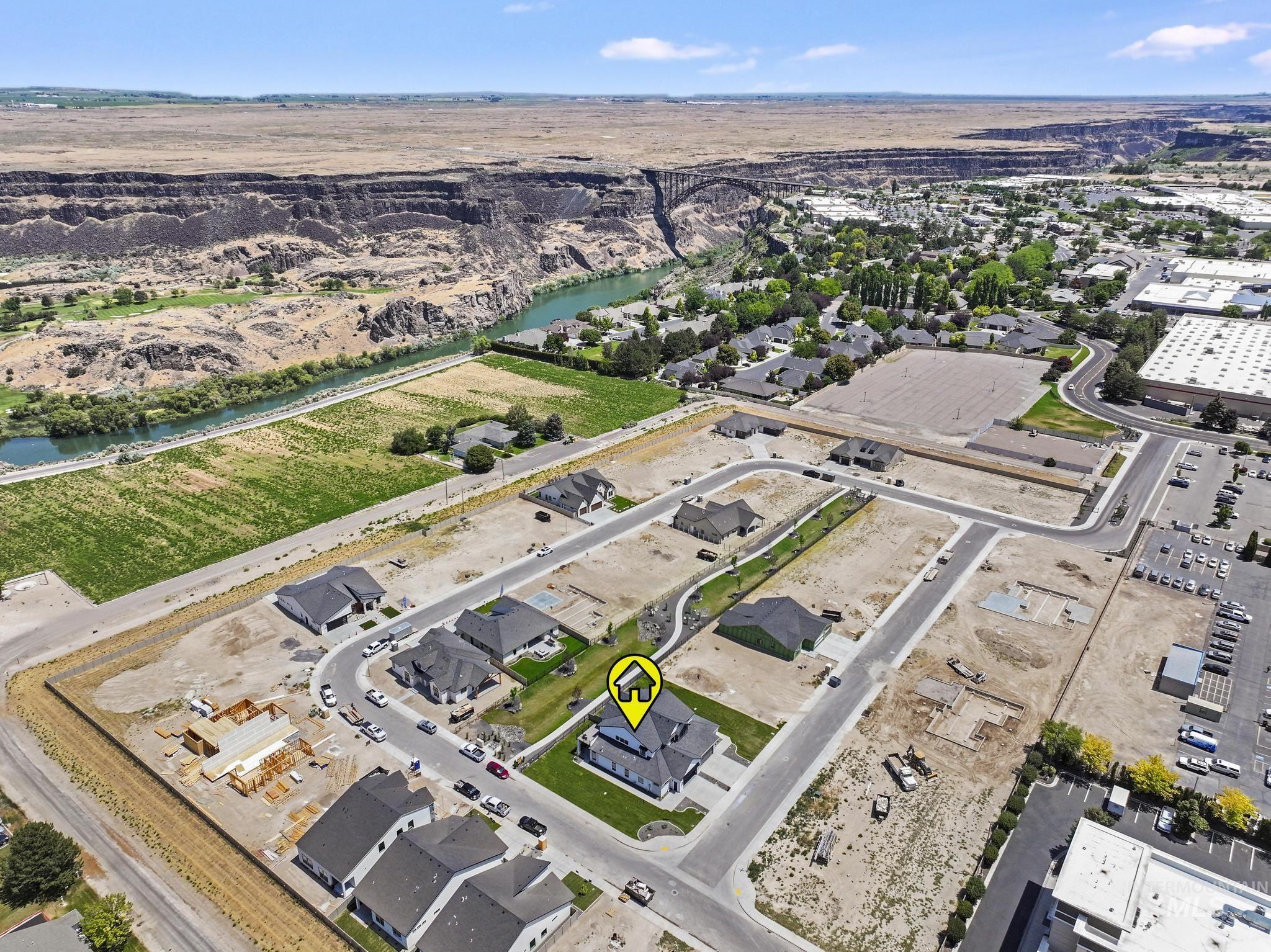 525 Canyon Mist Dr, Twin Falls, Idaho 83301, 3 Bedrooms, 2.5 Bathrooms, Residential For Sale, Price $639,998, 98958005