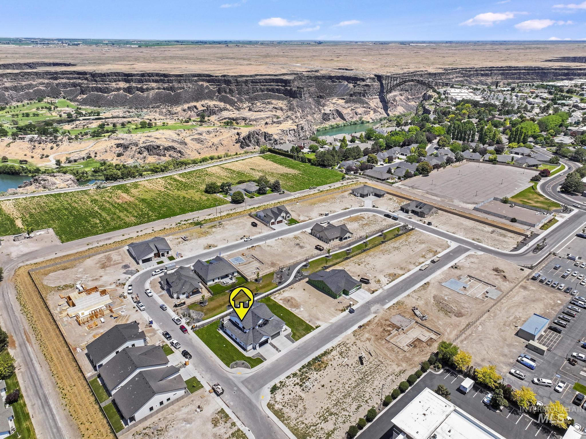 525 Canyon Mist Dr, Twin Falls, Idaho 83301, 3 Bedrooms, 2.5 Bathrooms, Residential For Sale, Price $639,998, 98958005