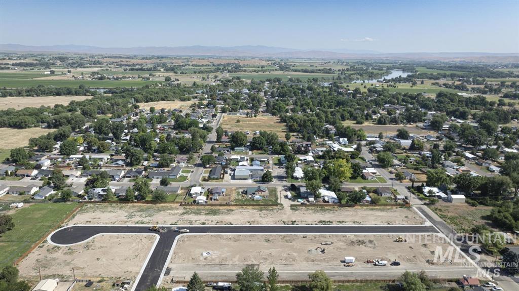 845 N 4th, Payette, Idaho 83661, Land For Sale, Price $1,518,200,MLS 98958041