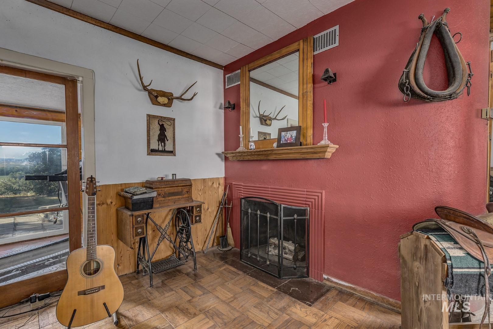 108 1/2 N Galena, Council, Idaho 83612, 2 Bedrooms, 2 Bathrooms, Residential For Sale, Price $350,000, 98958137