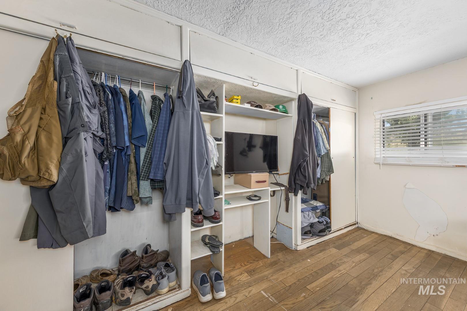 108 1/2 N Galena, Council, Idaho 83612, 2 Bedrooms, 2 Bathrooms, Residential For Sale, Price $350,000, 98958137