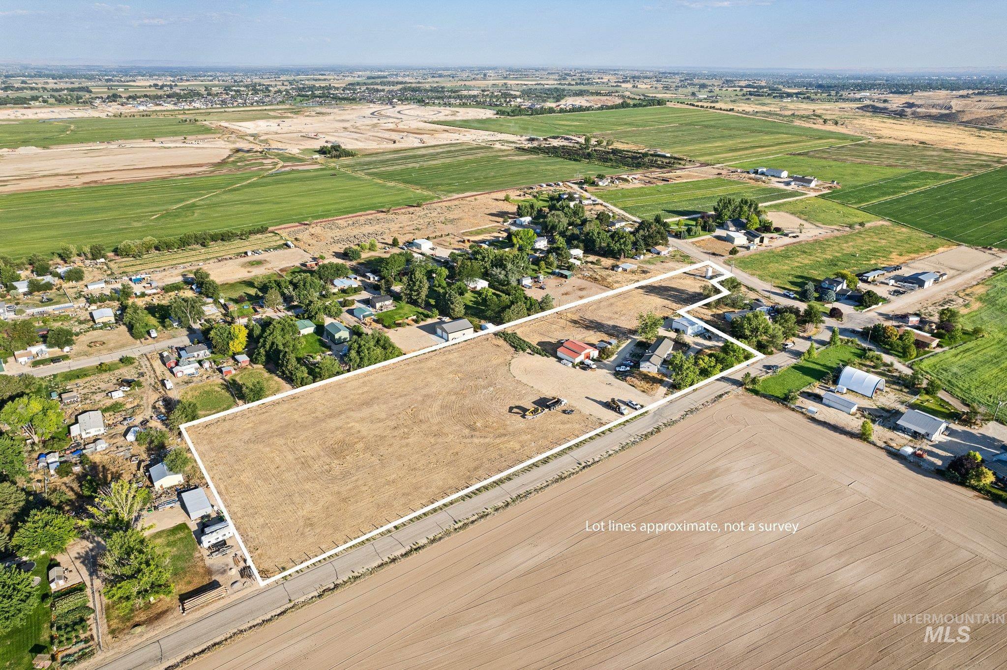 12347 S Hawk Haven, Kuna, Idaho 83634, 3 Bedrooms, 2 Bathrooms, Residential For Sale, Price $750,000,MLS 98958157