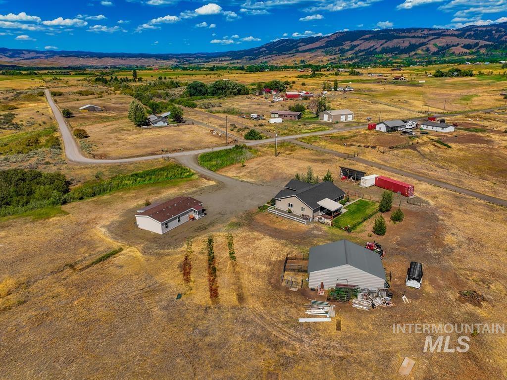 2273 Orchard Rd., Council, Idaho 83612, 3 Bedrooms, 2 Bathrooms, Residential For Sale, Price $799,000,MLS 98958244