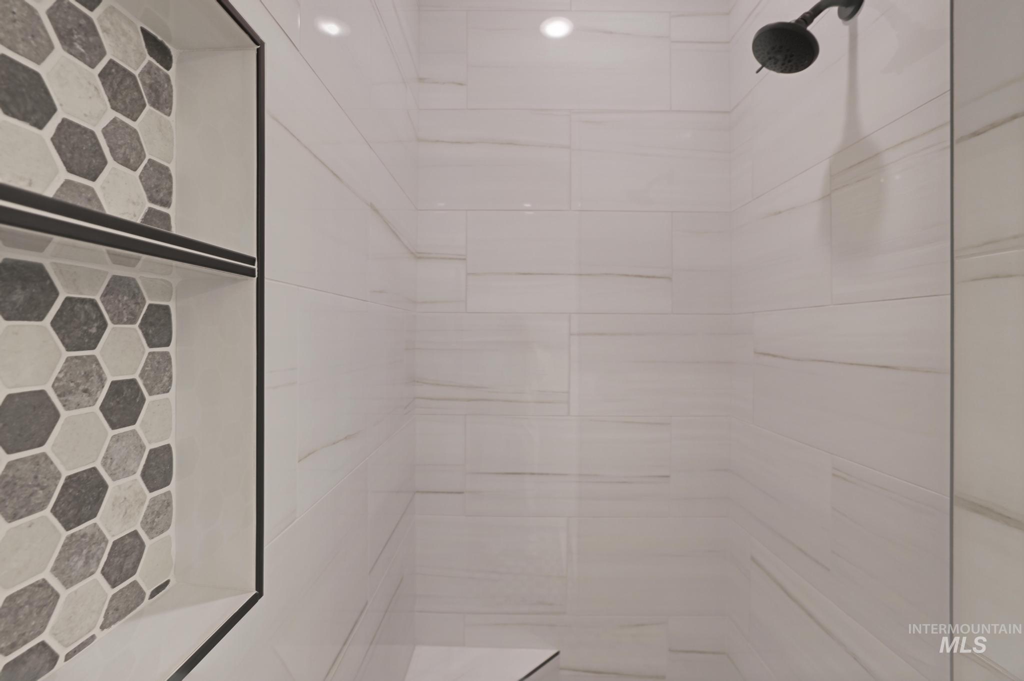 800 Bird Farm Drive, Jerome, Idaho 83338, 4 Bedrooms, 2 Bathrooms, Residential For Sale, Price $439,900,MLS 98958265