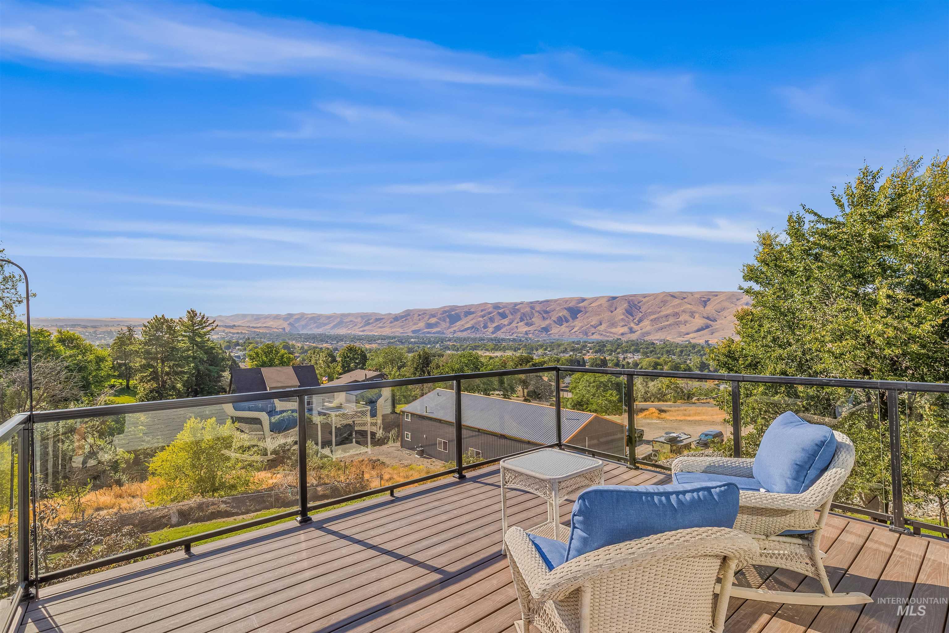 1533 Vineyard Drive, Lewiston, Idaho 83501, 5 Bedrooms, 4 Bathrooms, Residential For Sale, Price $799,000,MLS 98958273