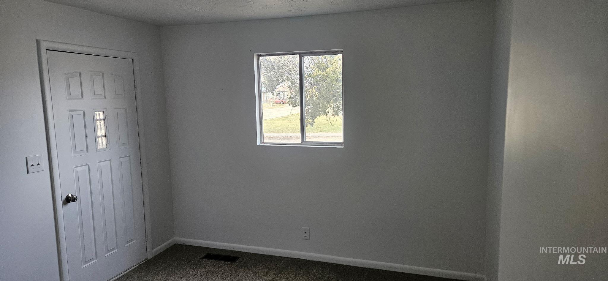 284 N Main, Downey, Idaho 83234, 5 Bedrooms, 1 Bathroom, Residential For Sale, Price $279,900,MLS 98958276