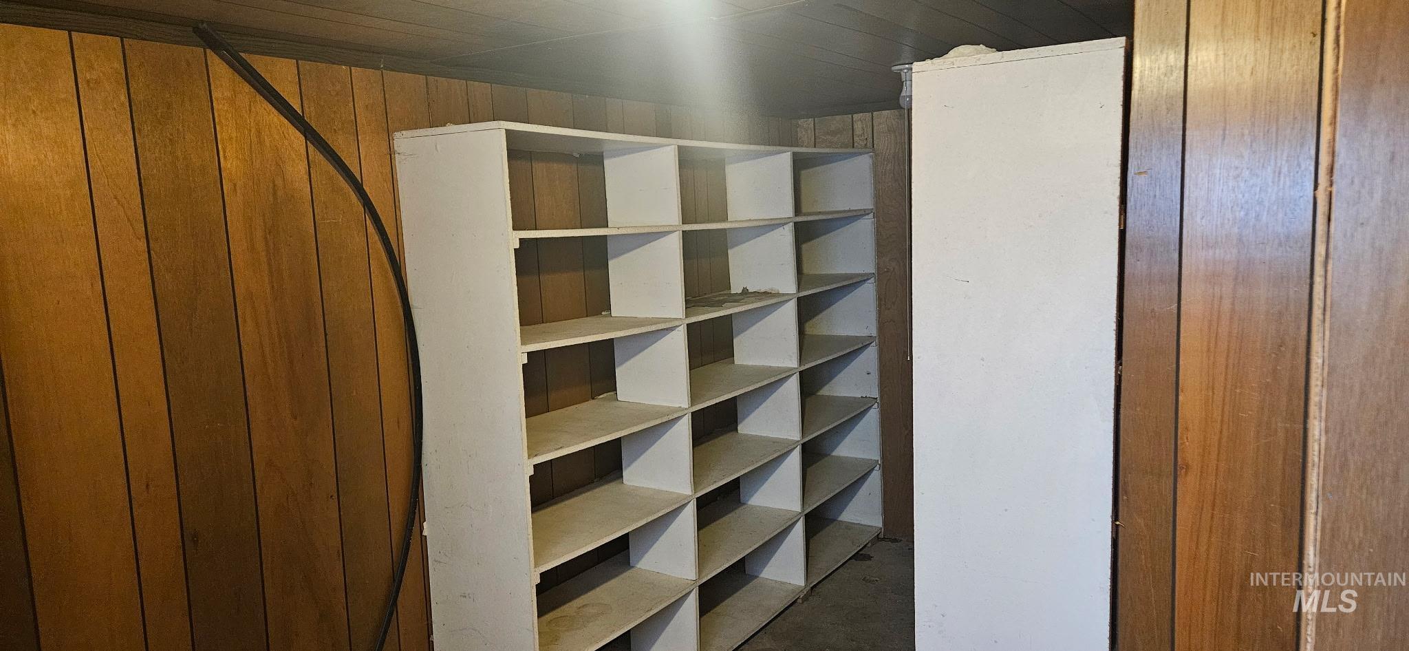 284 N Main, Downey, Idaho 83234, 5 Bedrooms, 1 Bathroom, Residential For Sale, Price $279,900,MLS 98958276